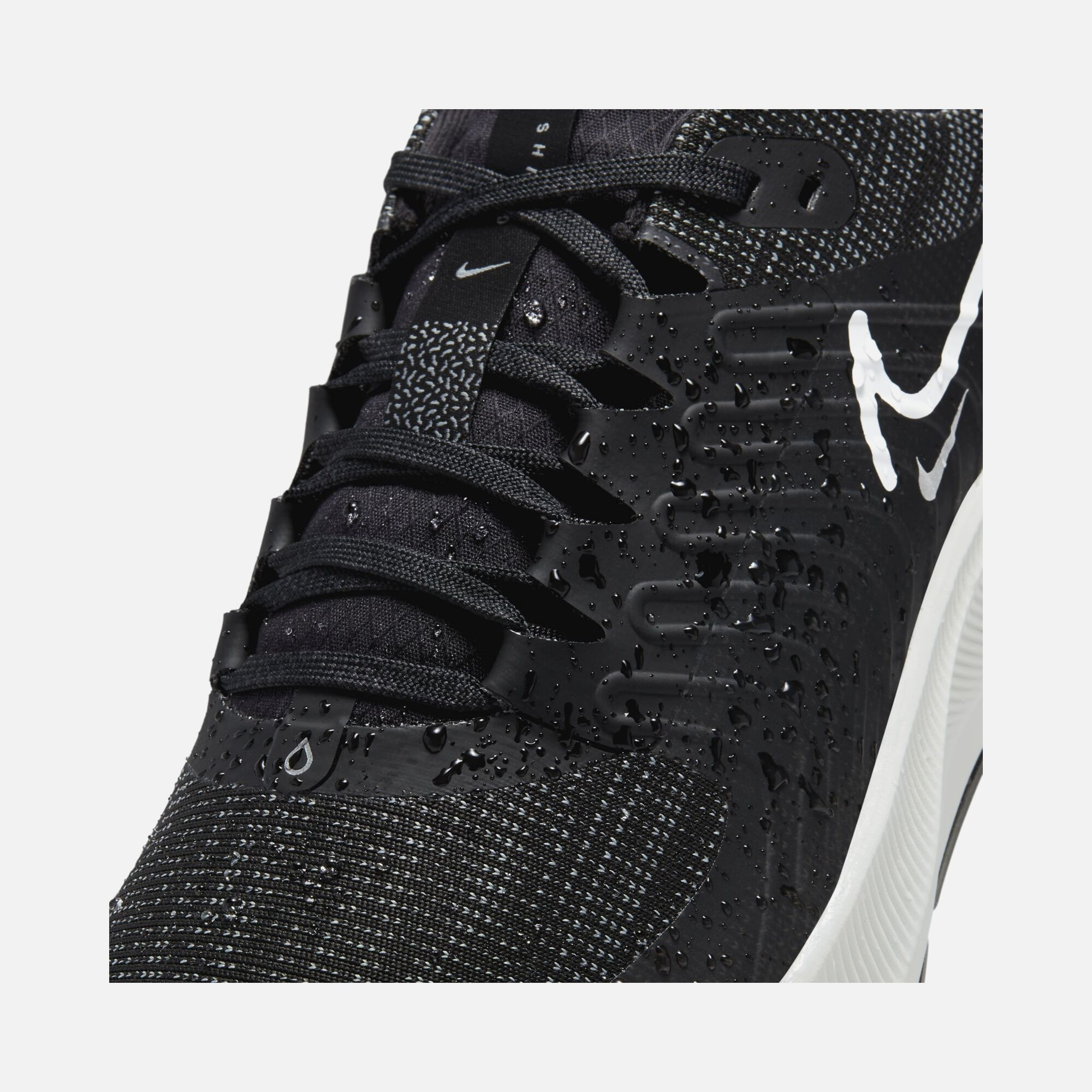 Nike Air Zoom Pegasus 38 Shield Weatherised Road Running Kadın Spor Ayakkabı