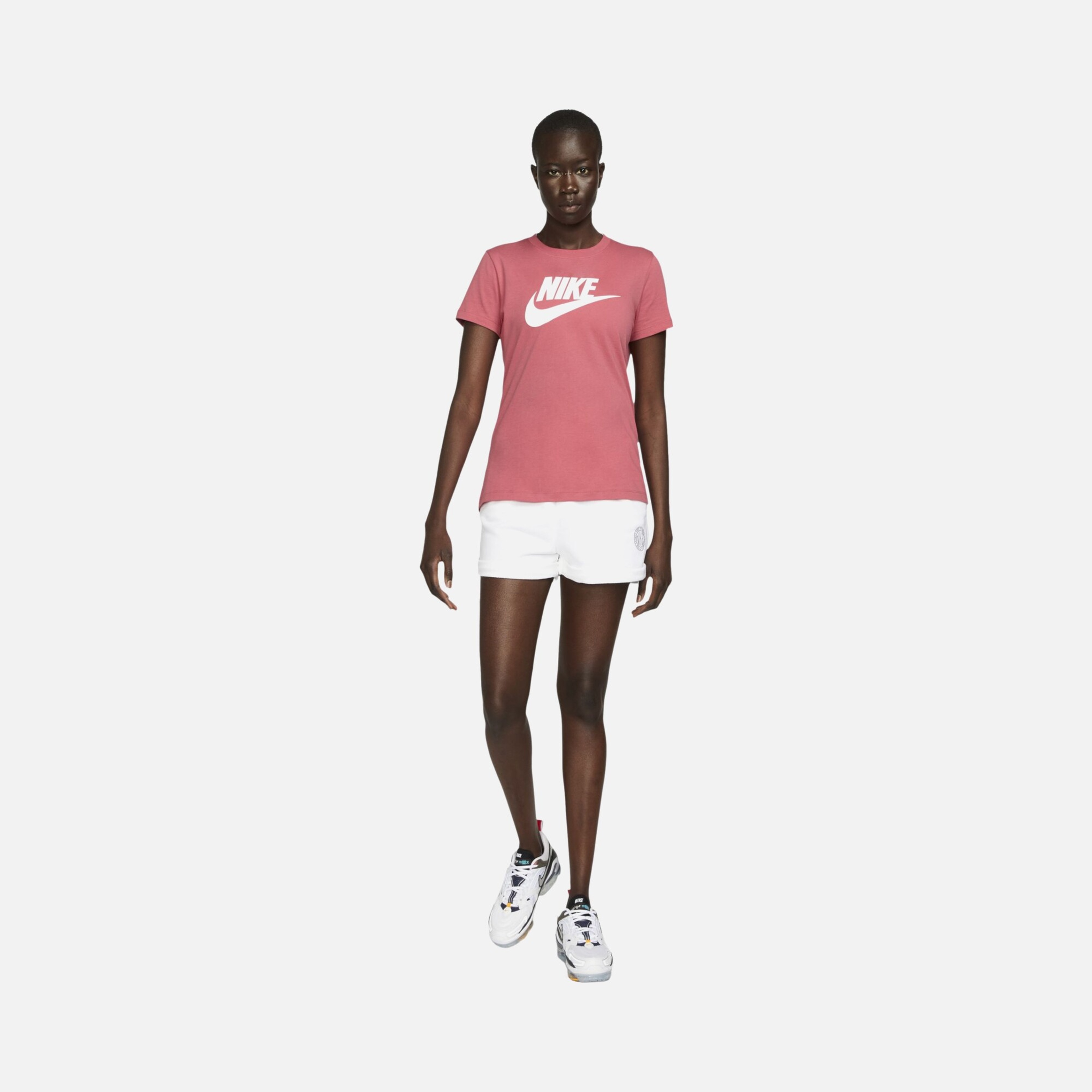 Nike Sportswear Icon Futura Essential Short-Sleeve Kadın Tişört