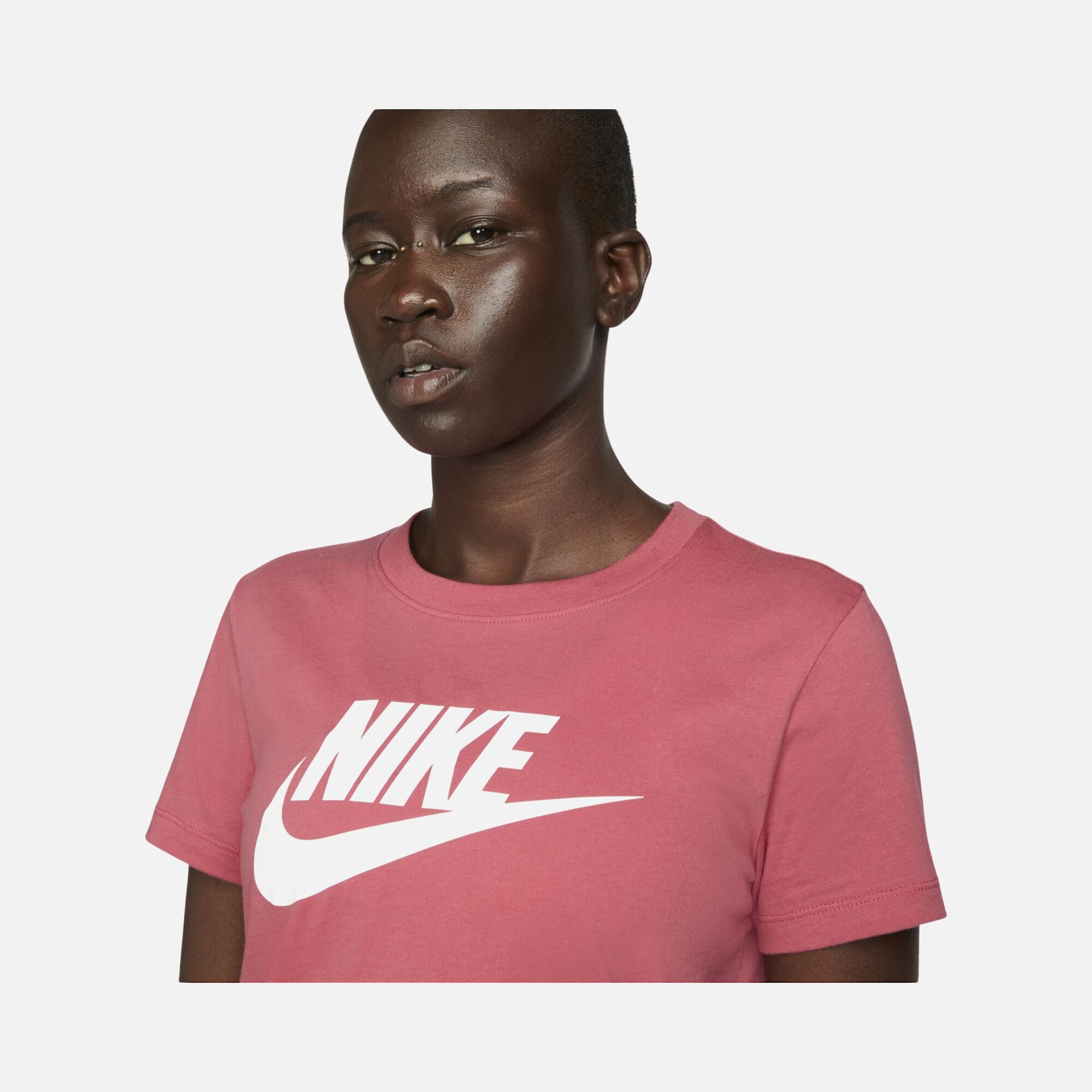 Nike Sportswear Icon Futura Essential Short-Sleeve Kadın Tişört