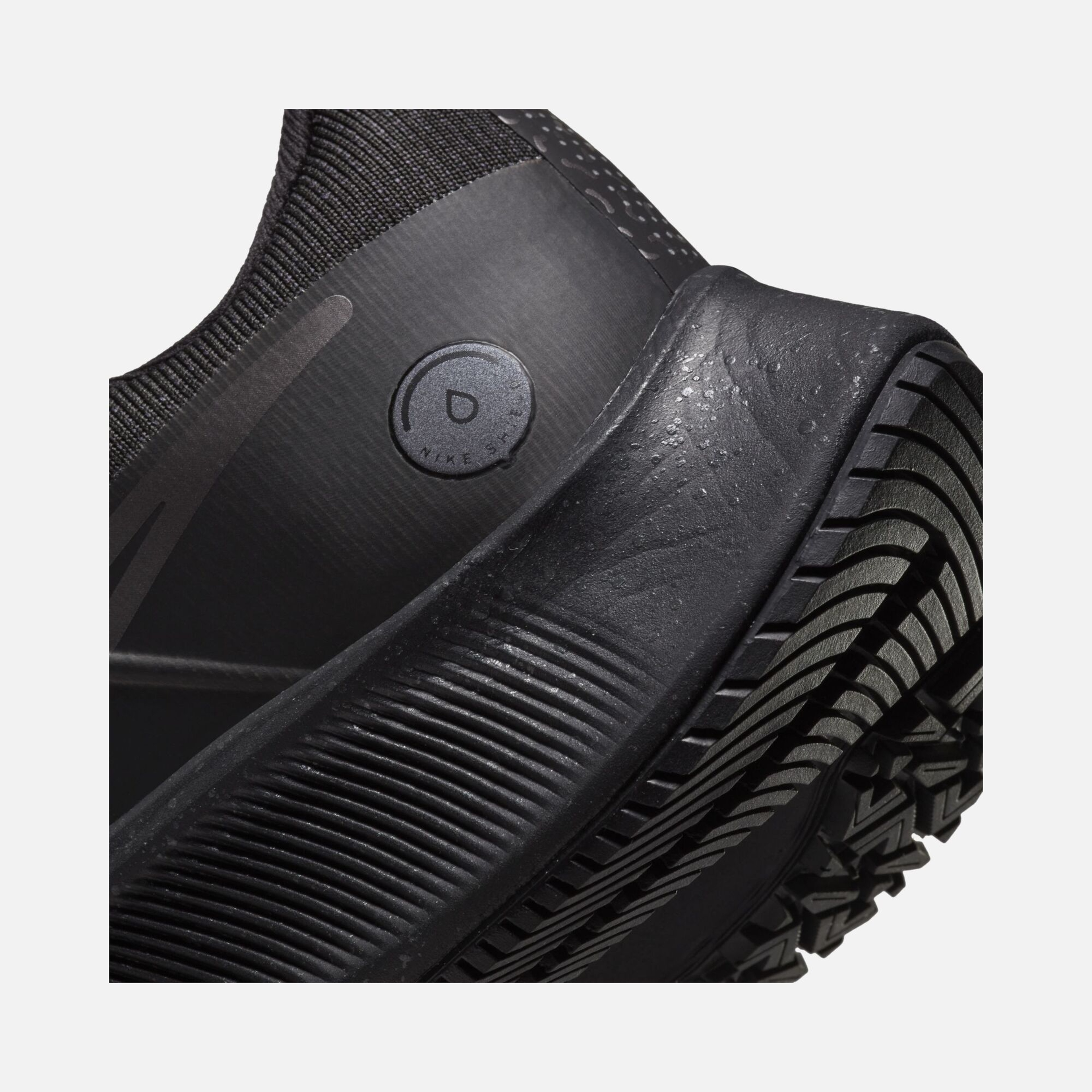 Nike Air Zoom Pegasus 38 Shield Weatherised Road Running Kadın Spor Ayakkabı