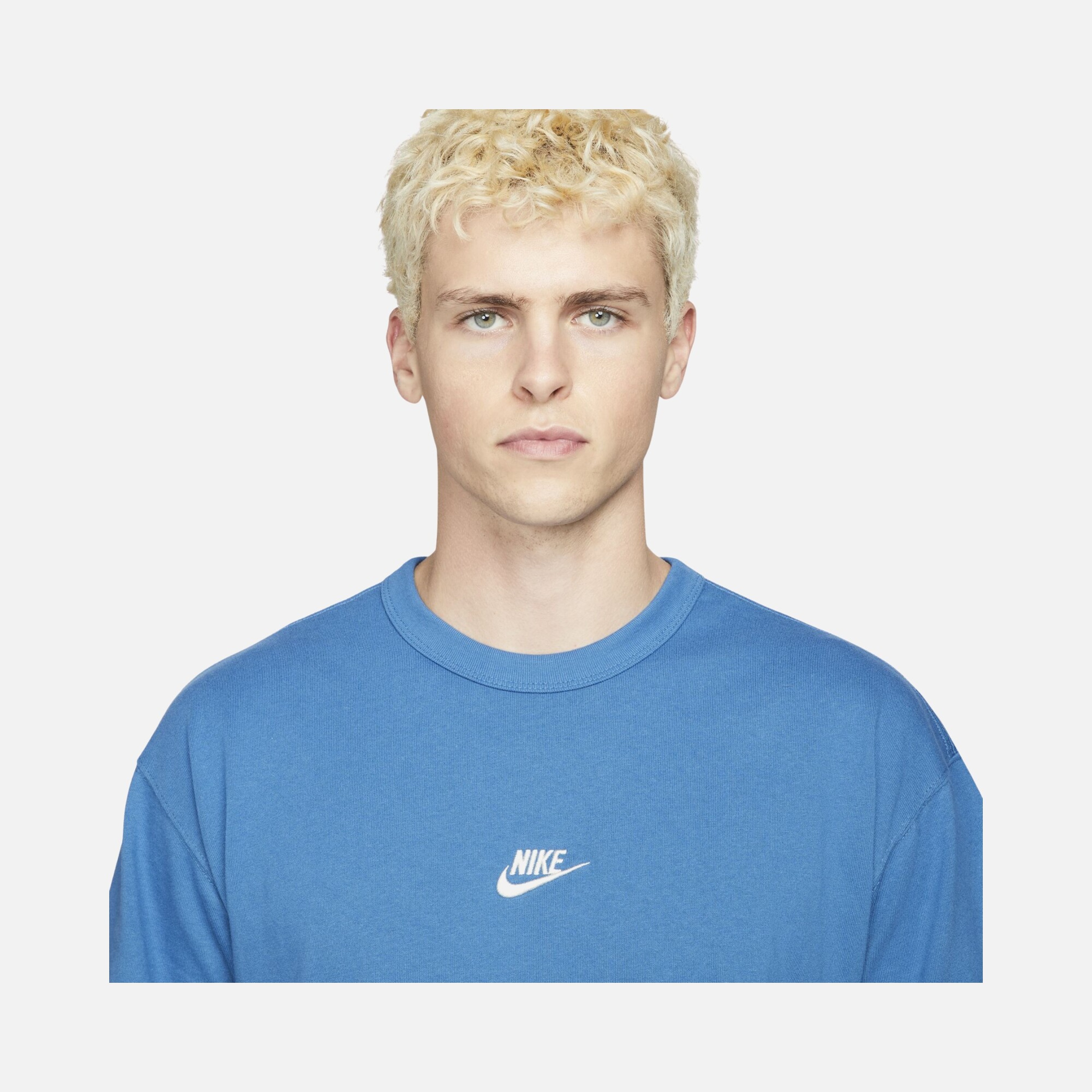 Nike Sportswear Premium Essentials Short-Sleeve Erkek Tişört