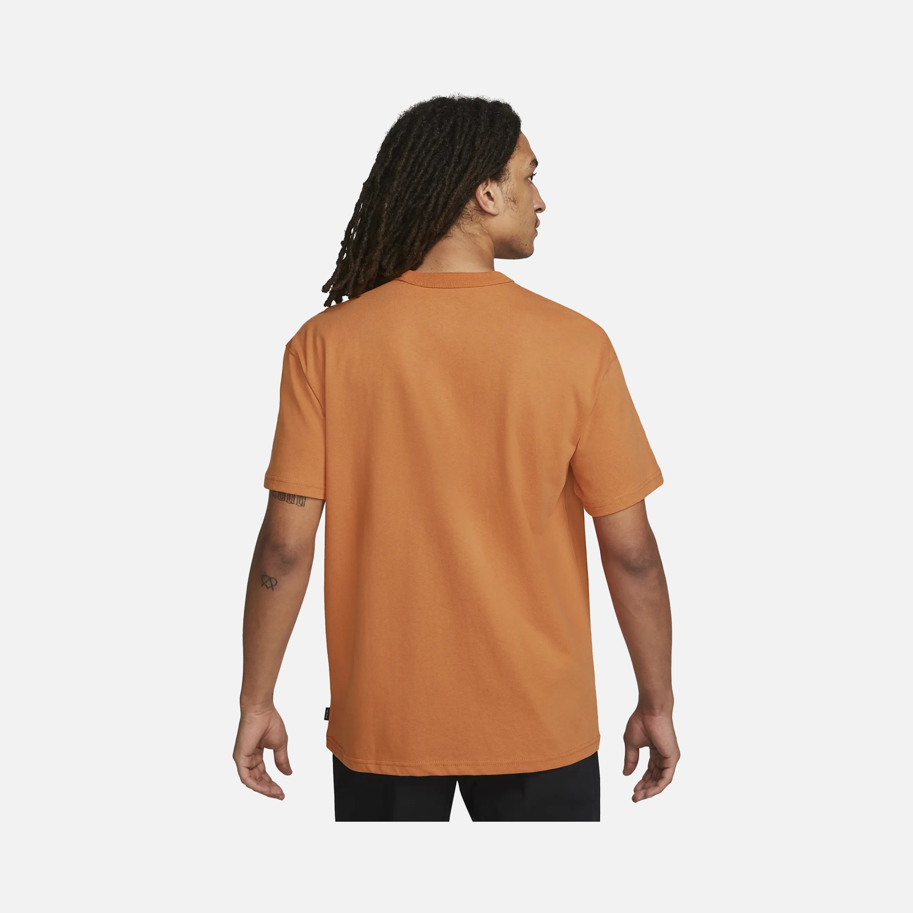 Nike Sportswear Premium Essentials Short-Sleeve Erkek Tişört