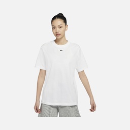 Nike Sportswear Essentials Short-Sleeve Kadın Tişört