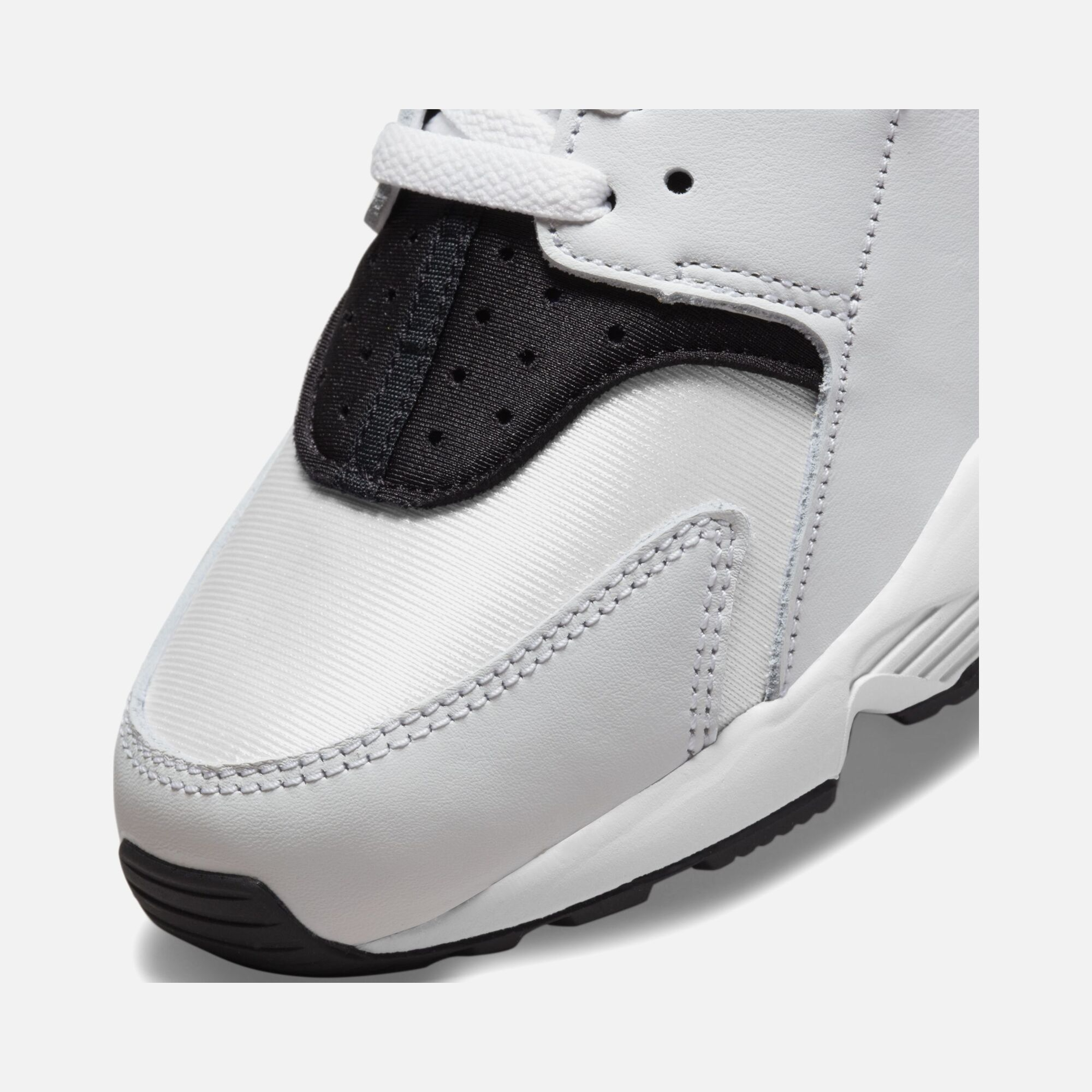 Nike Air Huarache CO Kadın Spor Ayakkabı