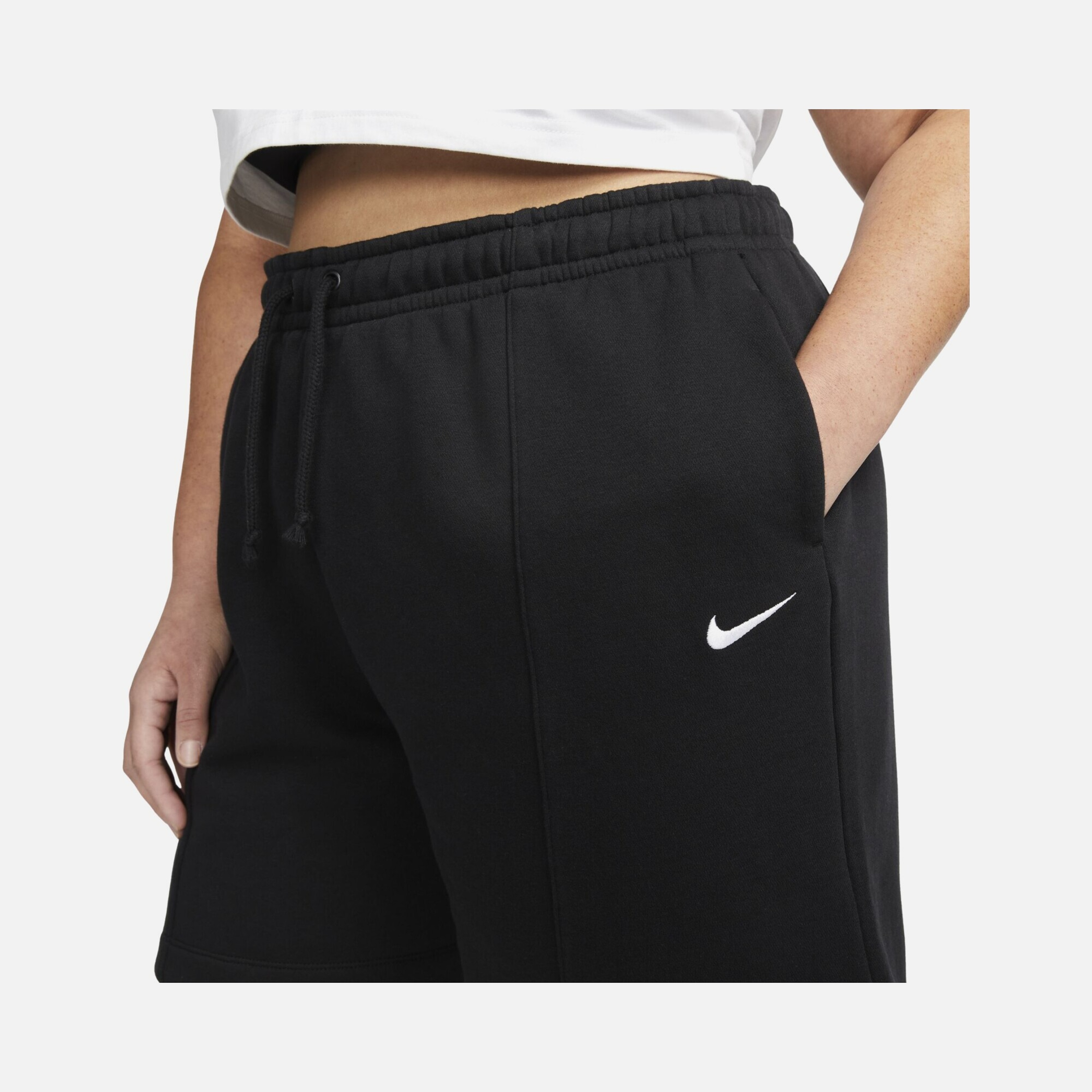 Nike Sportswear Essentials Collection Fleece High-Waisted Kadın Şort