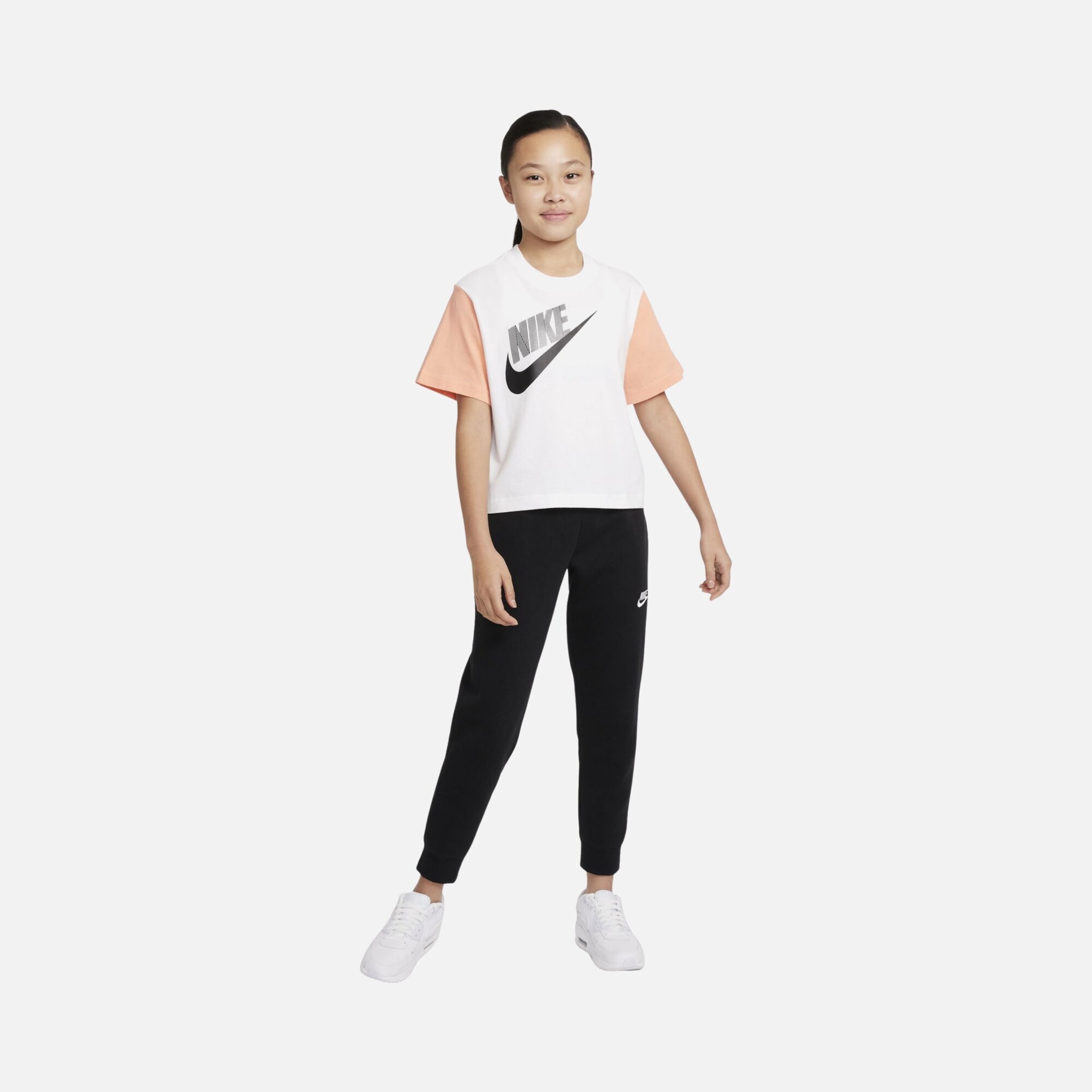 Nike Sportswear Essential Boxy Dance Short-Sleeve (Girls') Çocuk Tişört