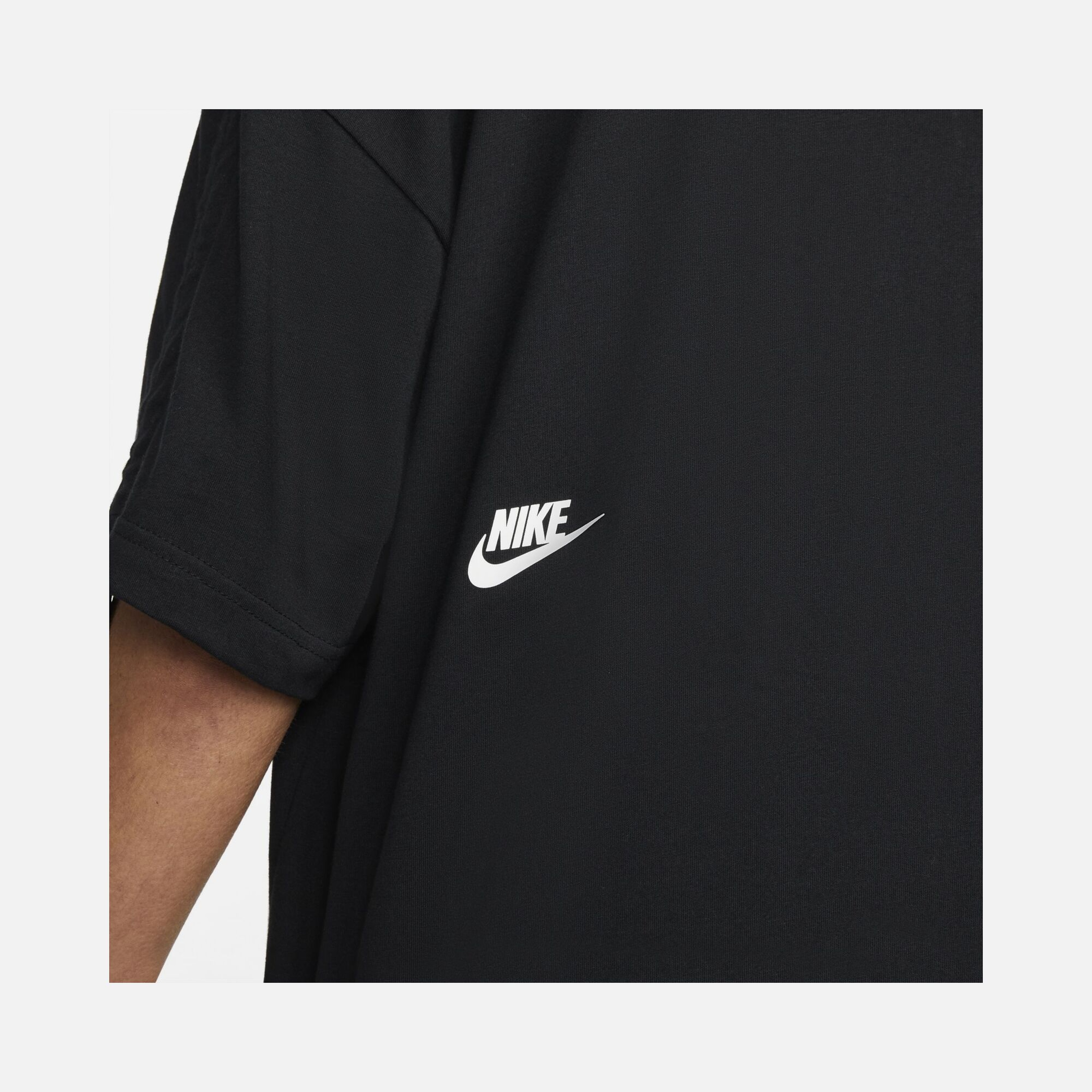 Nike Sportswear Dance Short-Sleeve Kadın Tişört