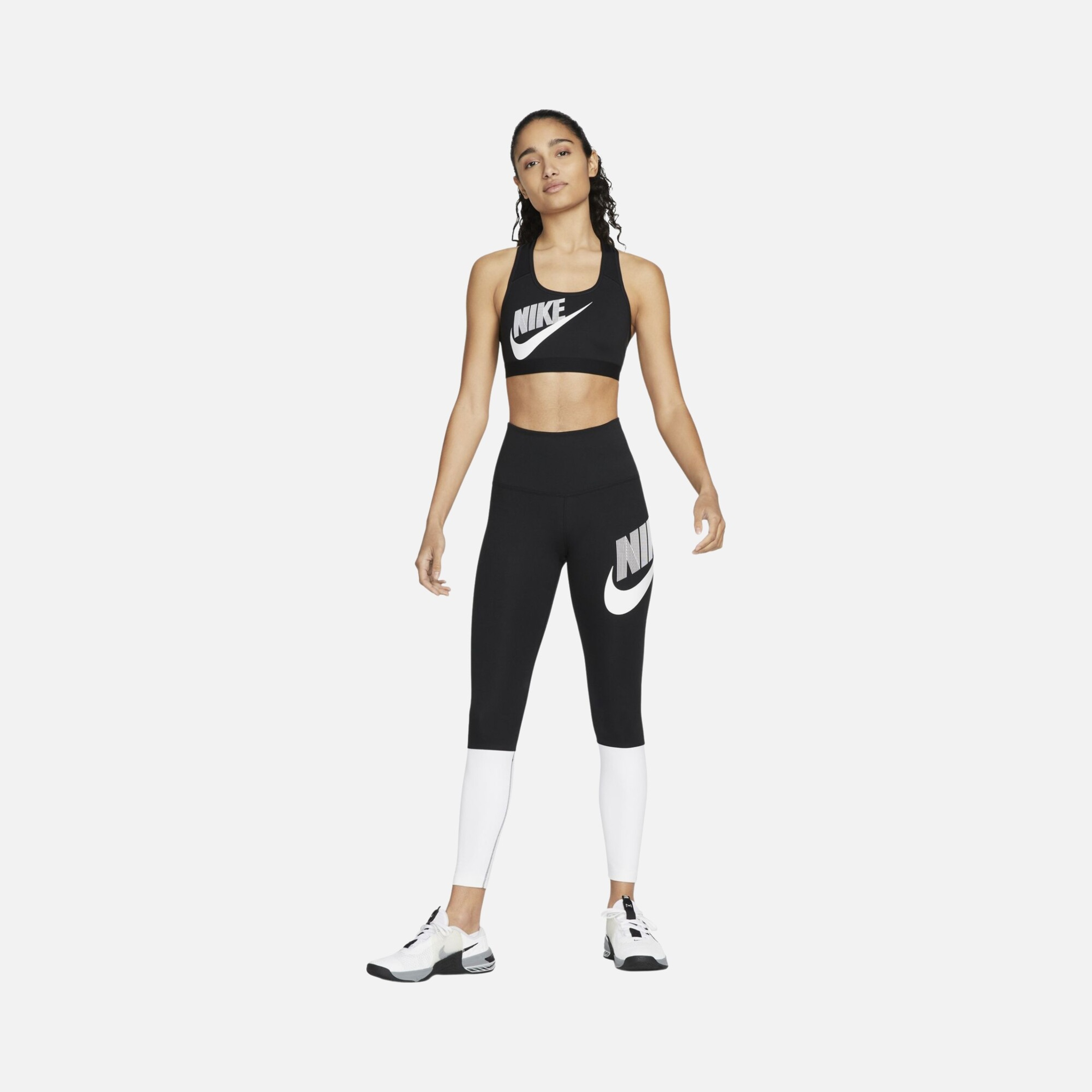 Nike Dri-Fit Non-Padded Unfilled Training Kadın Bra