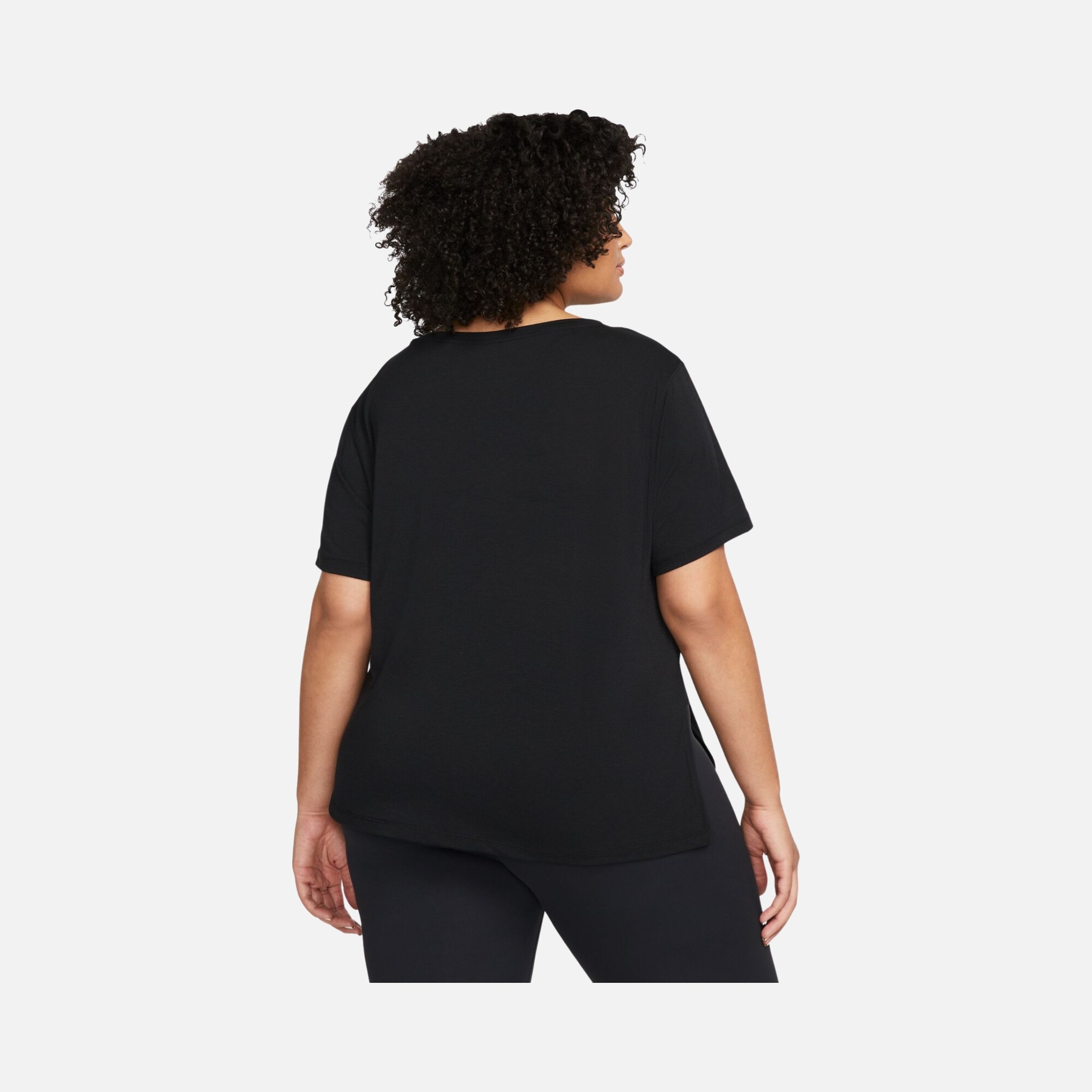 Nike Yoga Dri-Fit Short-Sleeve (Plus Size) Kadın Tişört