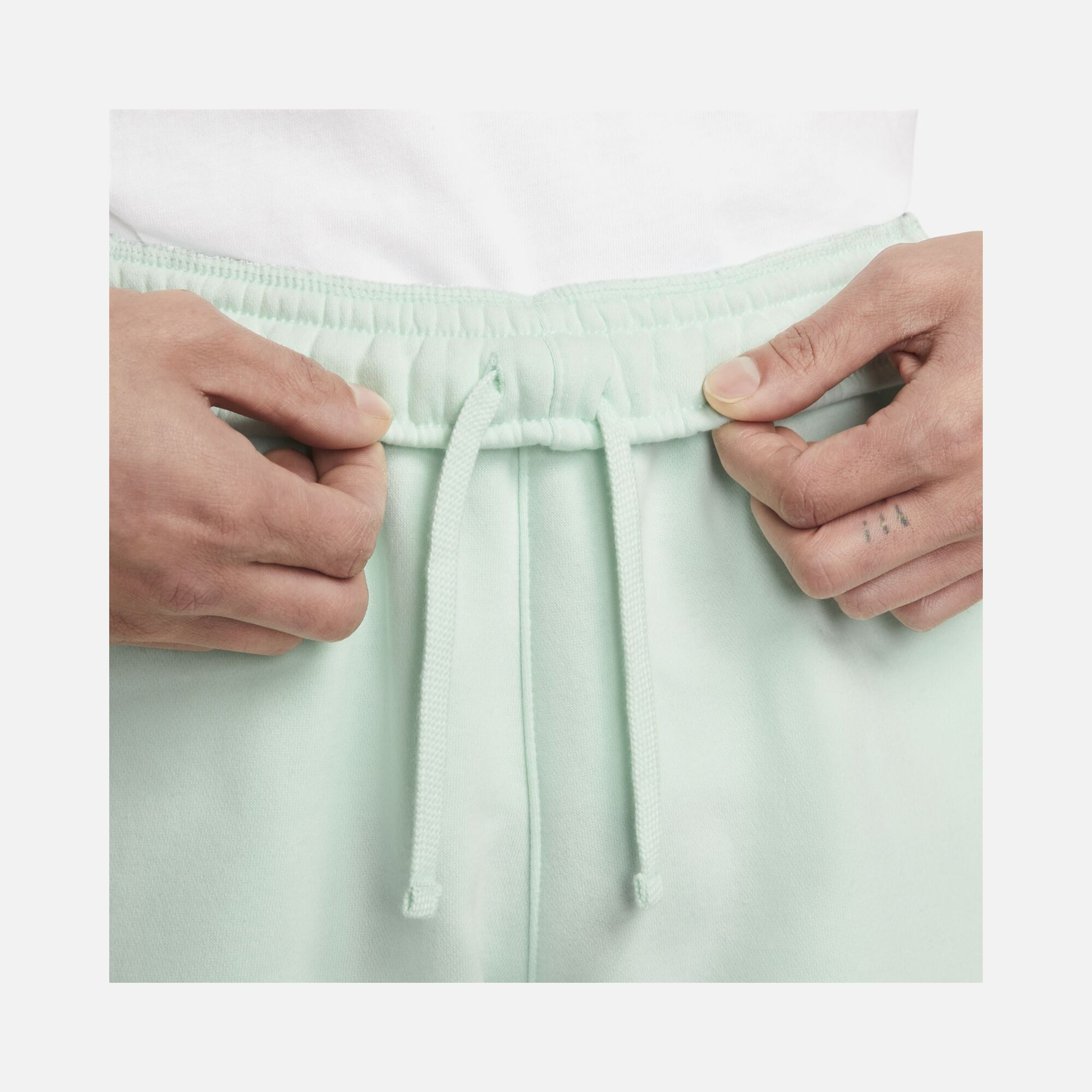 Nike Sportswear Club Graphic Erkek Şort