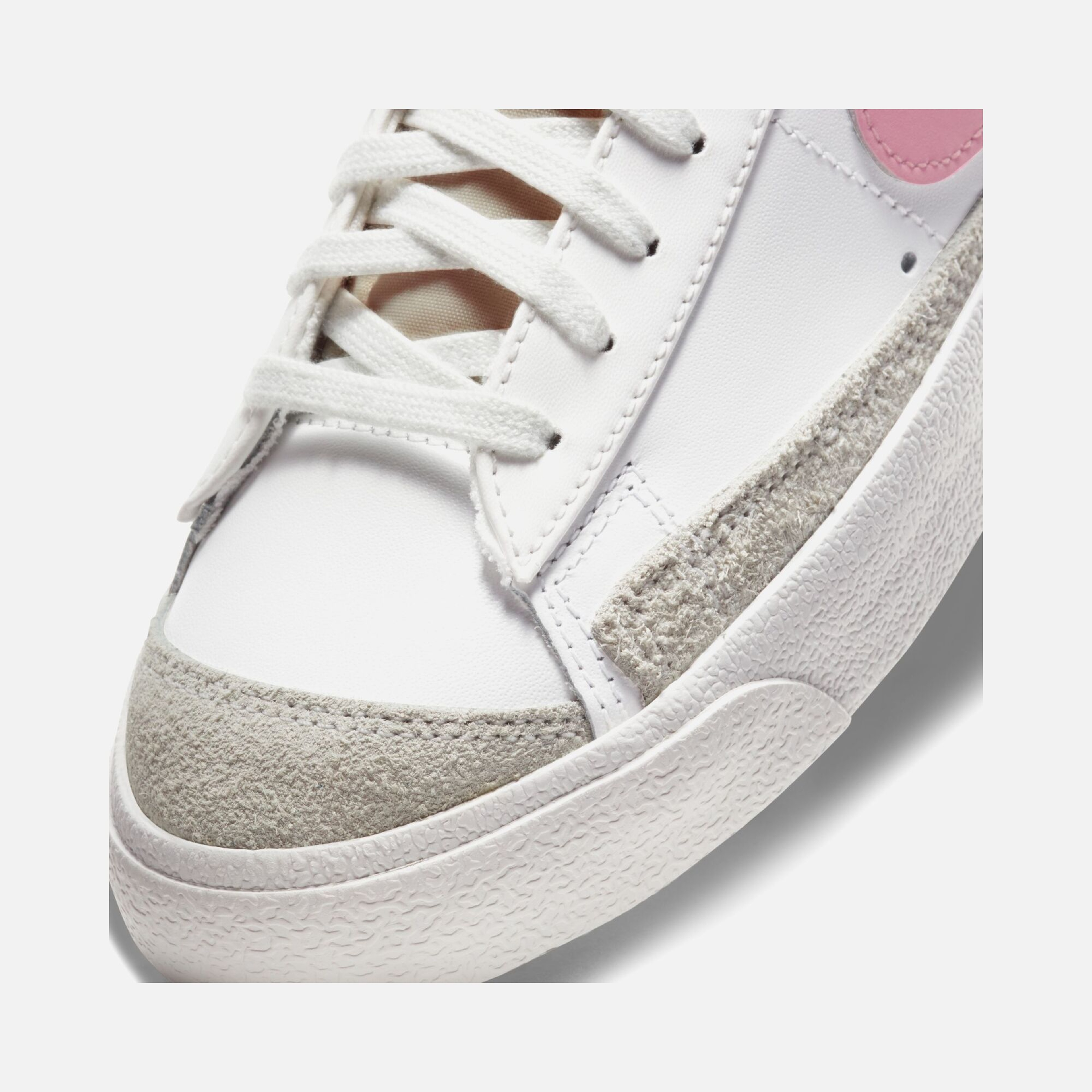 Nike Blazer Mid '77 CO Kadın Spor Ayakkabı