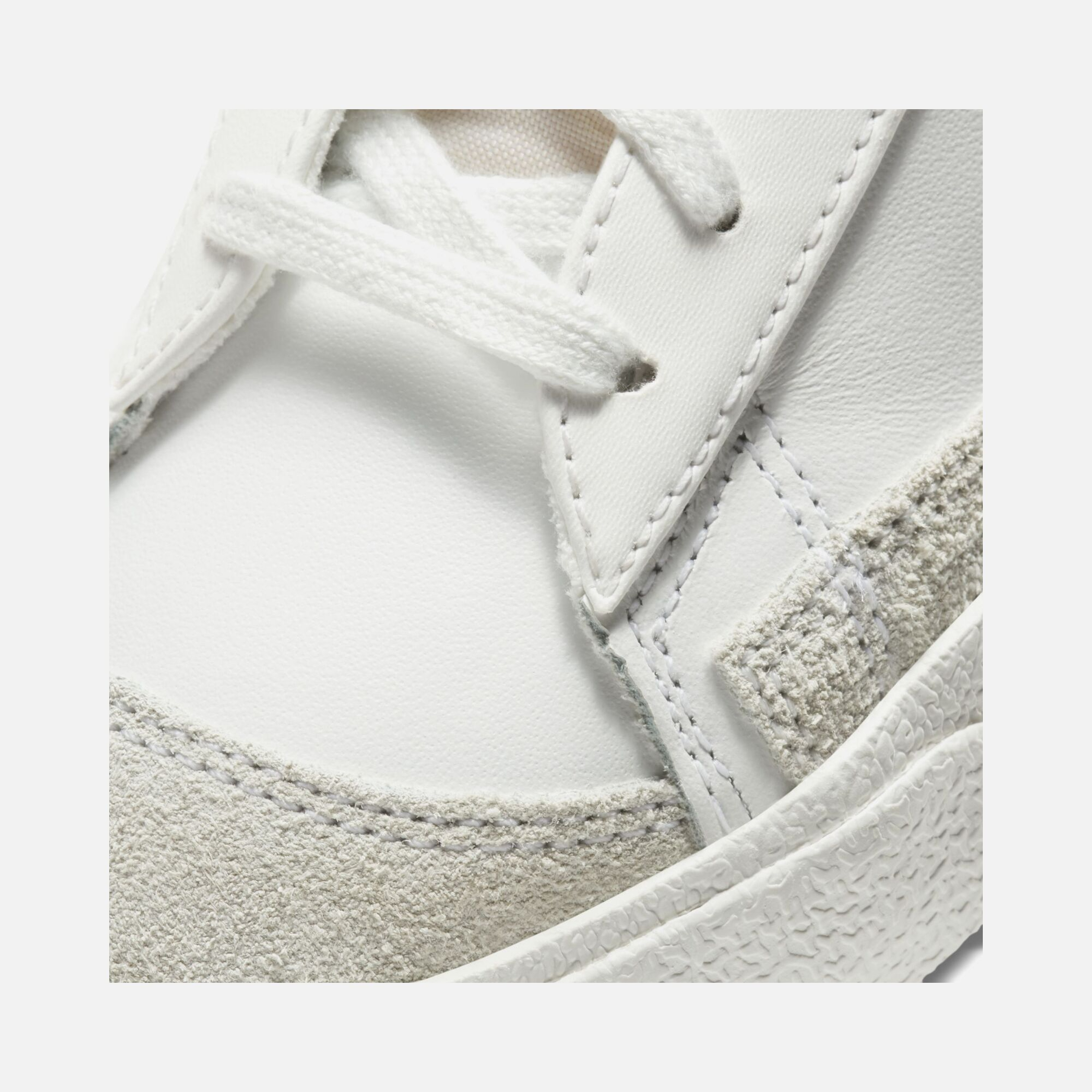 Nike Blazer Mid '77 CO Kadın Spor Ayakkabı