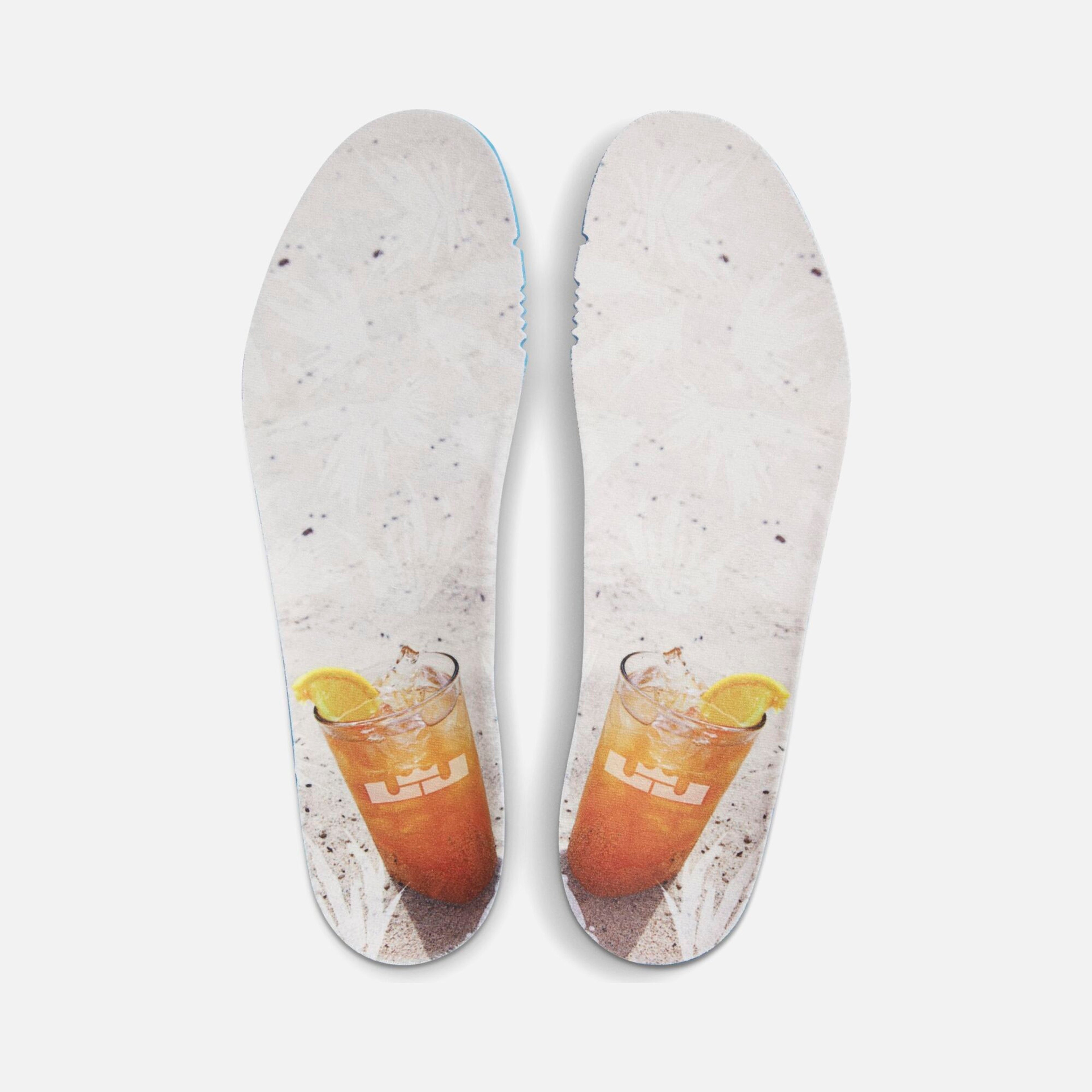 Nike LeBron James XVIII Low Erkek Basketbol Ayakkabısı