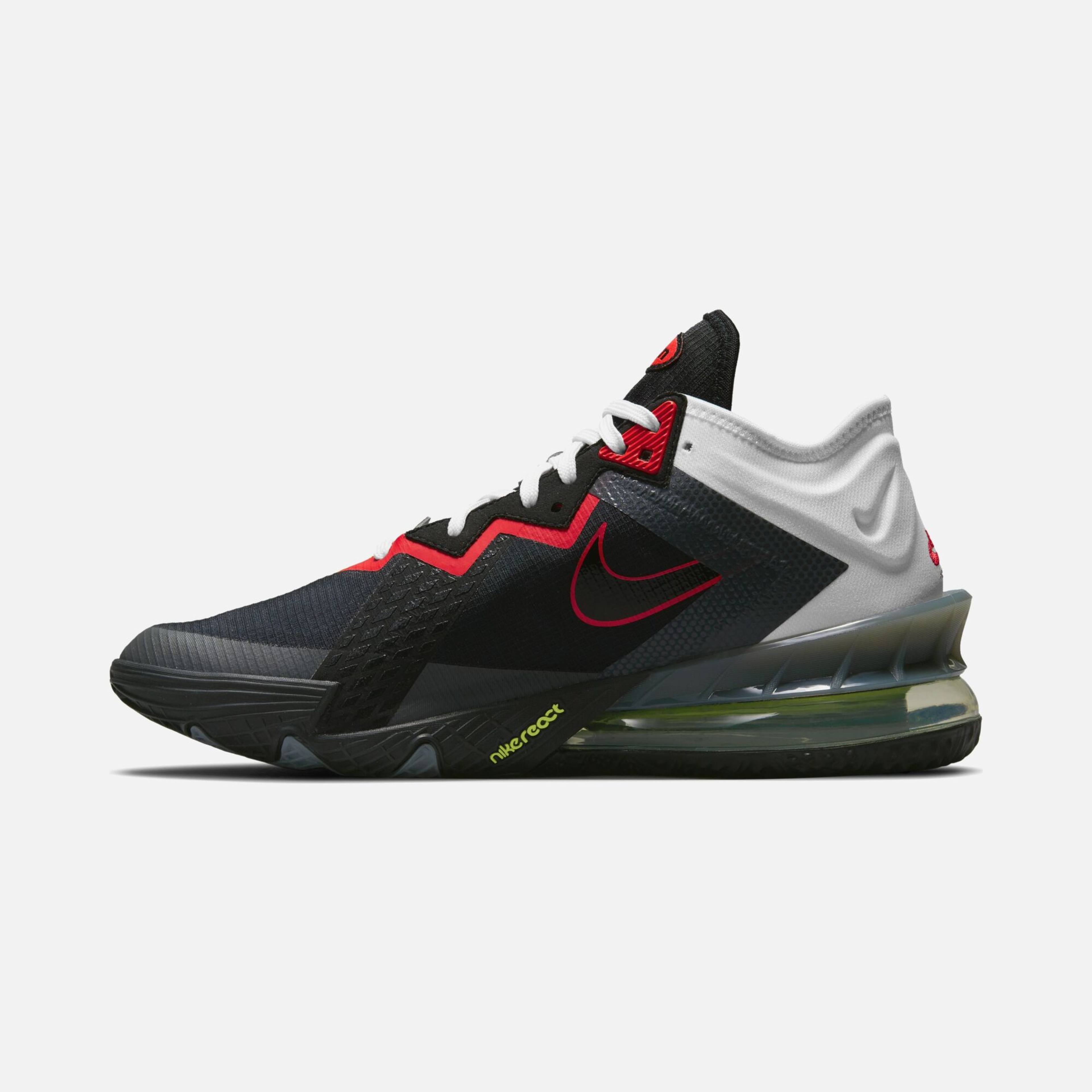 Nike LeBron James XVIII Low Erkek Basketbol Ayakkabısı