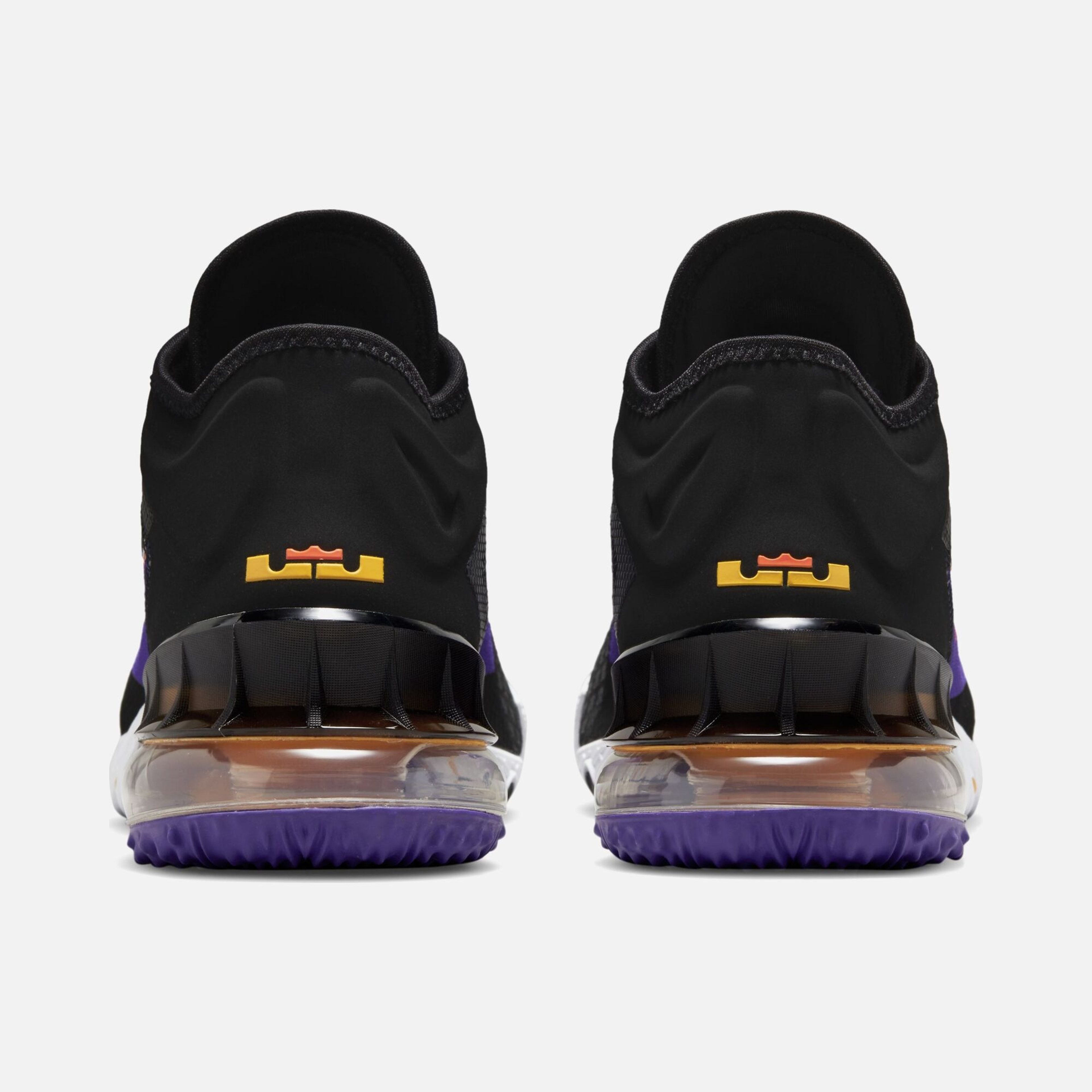 Nike LeBron James XVIII Low Erkek Basketbol Ayakkabısı