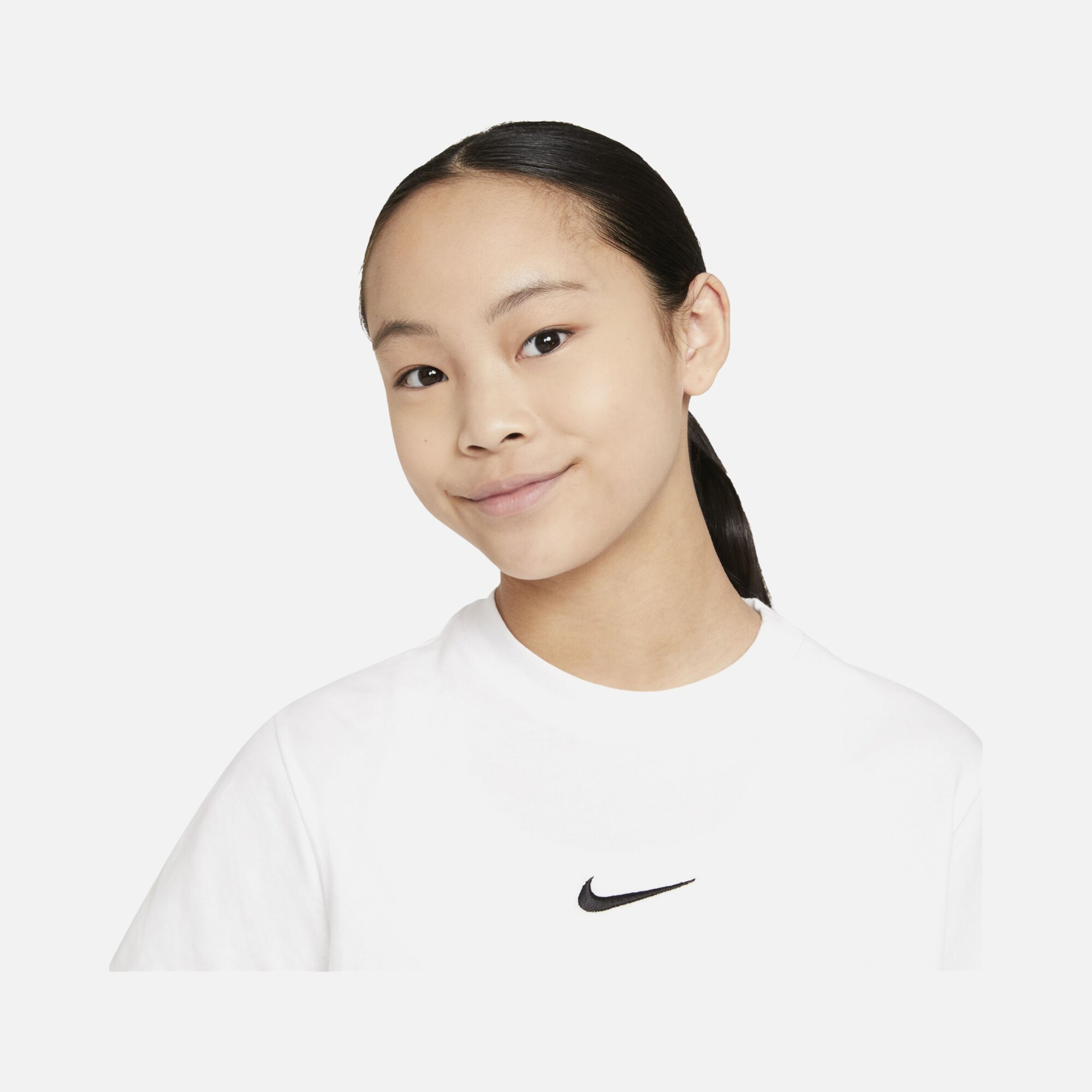 Nike Sportswear Essential Boxy Short-Sleeve (Girls') Çocuk Tişört