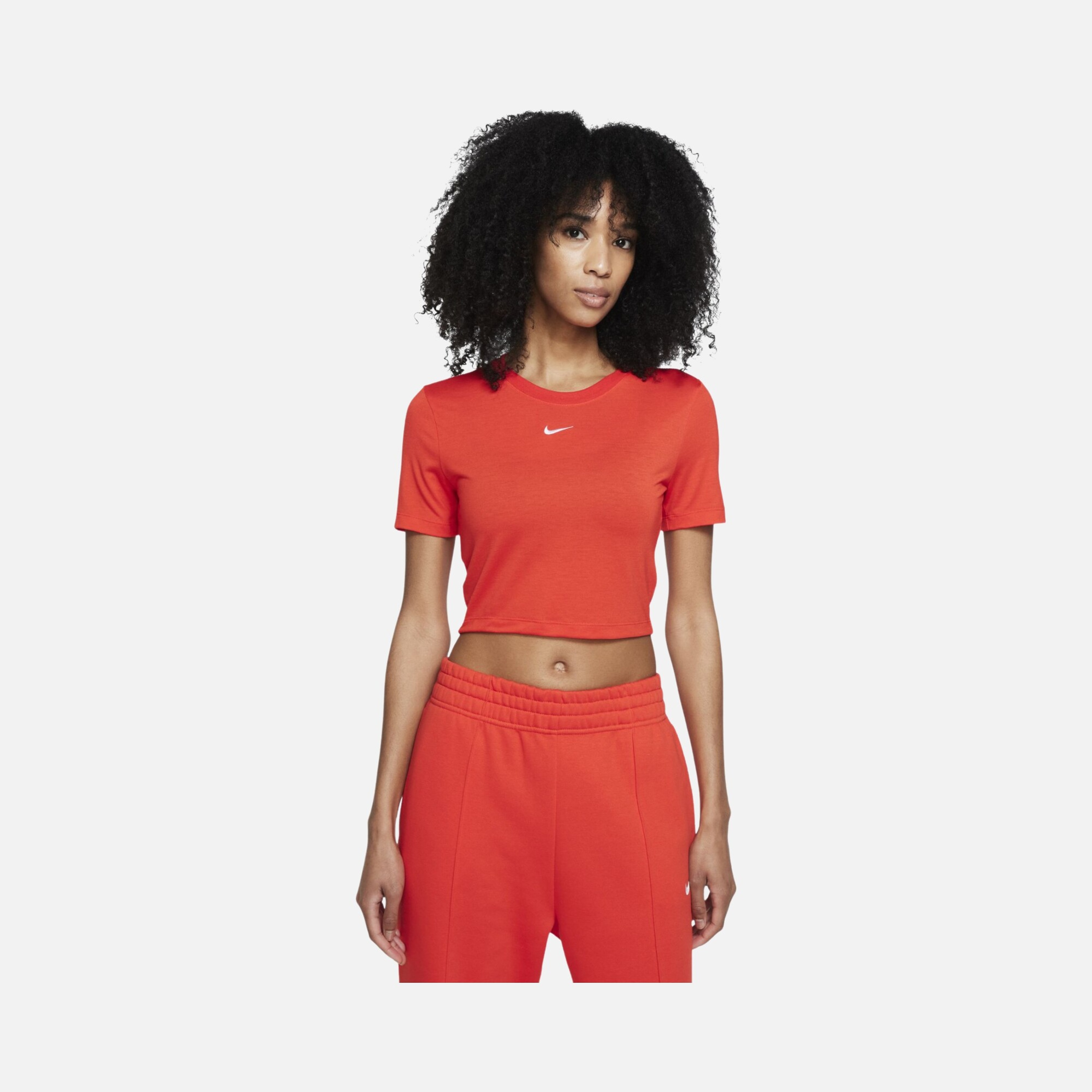 Nike Sportswear Essential Slim Crop-Top Kadın Tişört
