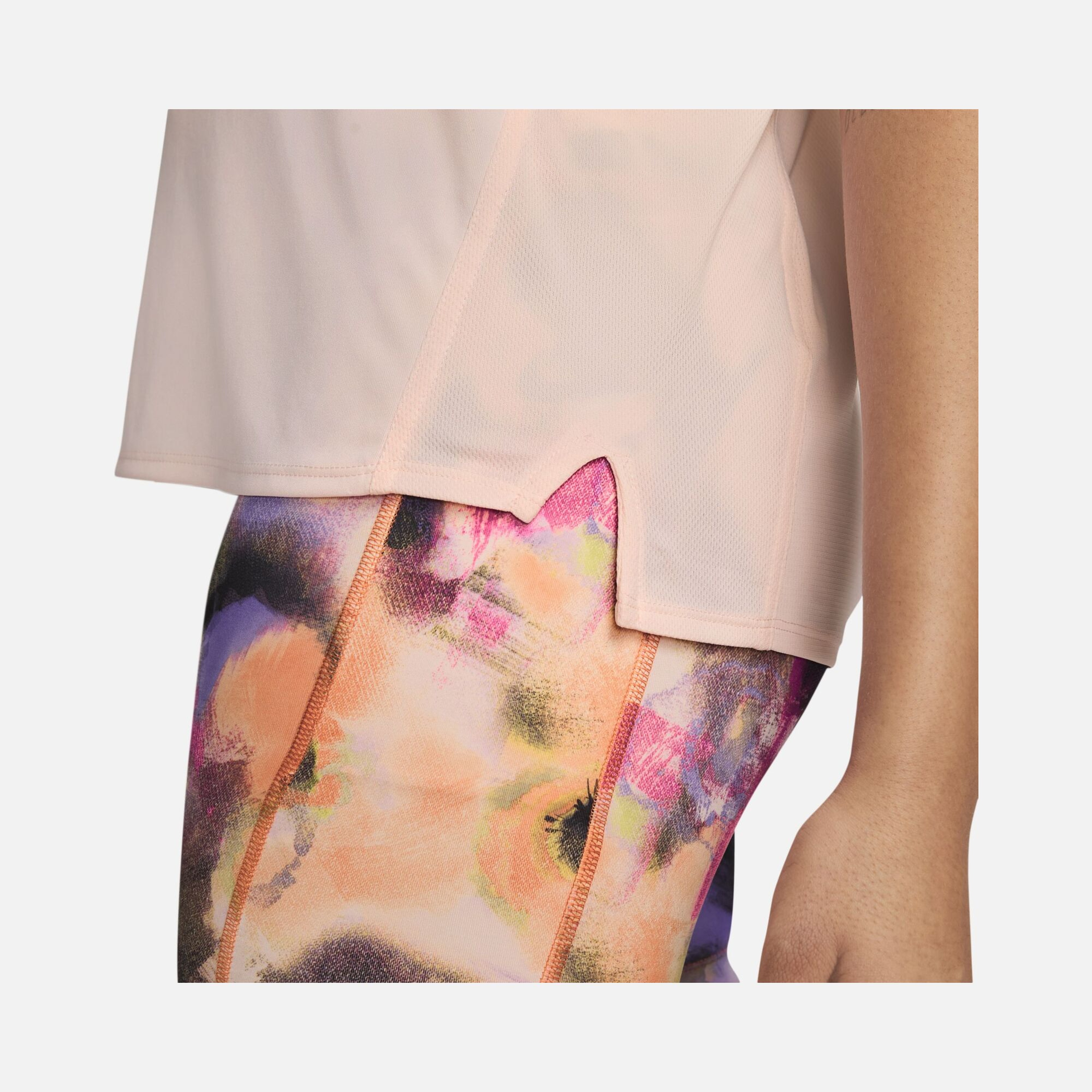 Nike Dri-Fit Race Running Short-Sleeve Kadın Tişört