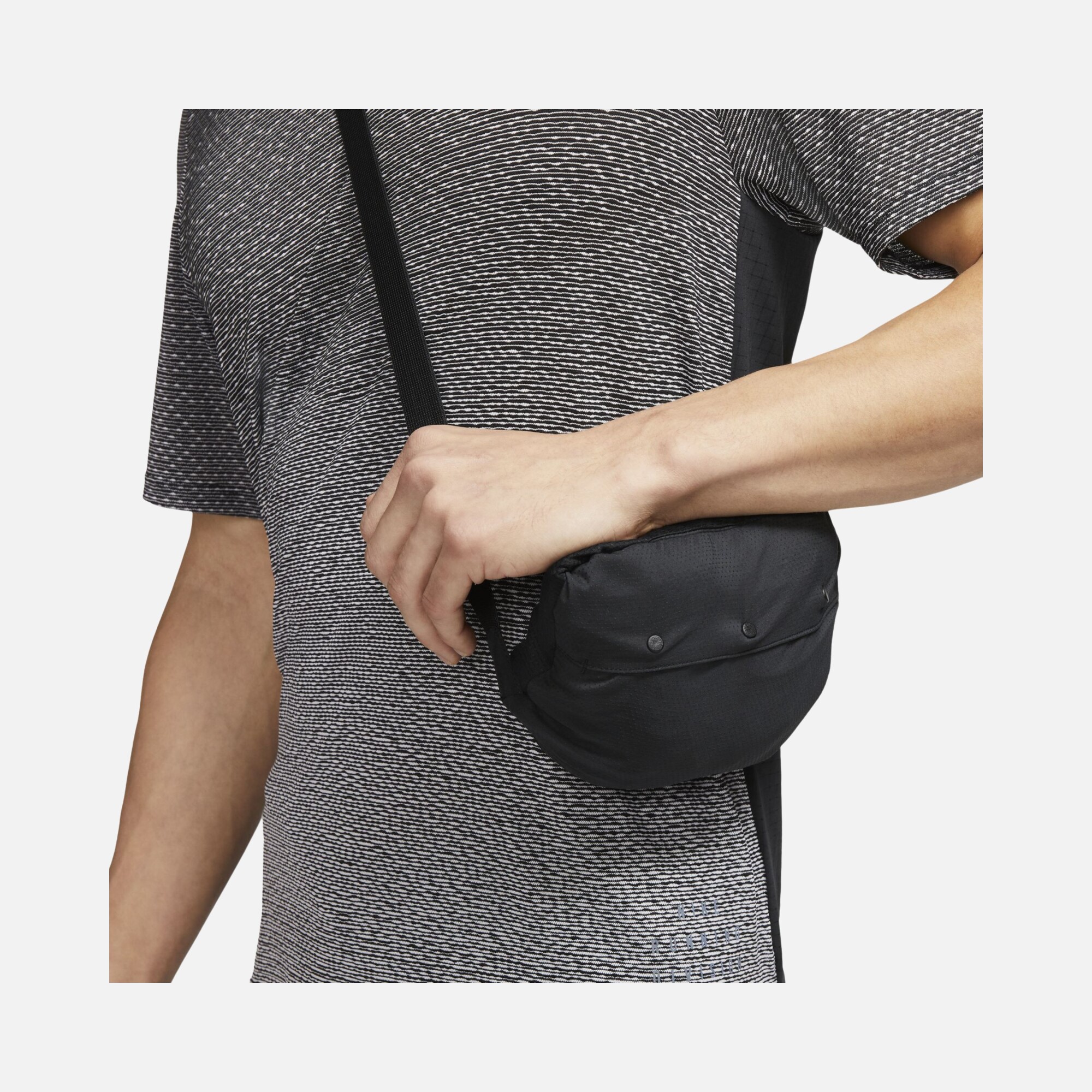 Nike Windrunner Running Recoverable Packable Full-Zip Hoodie Erkek Ceket