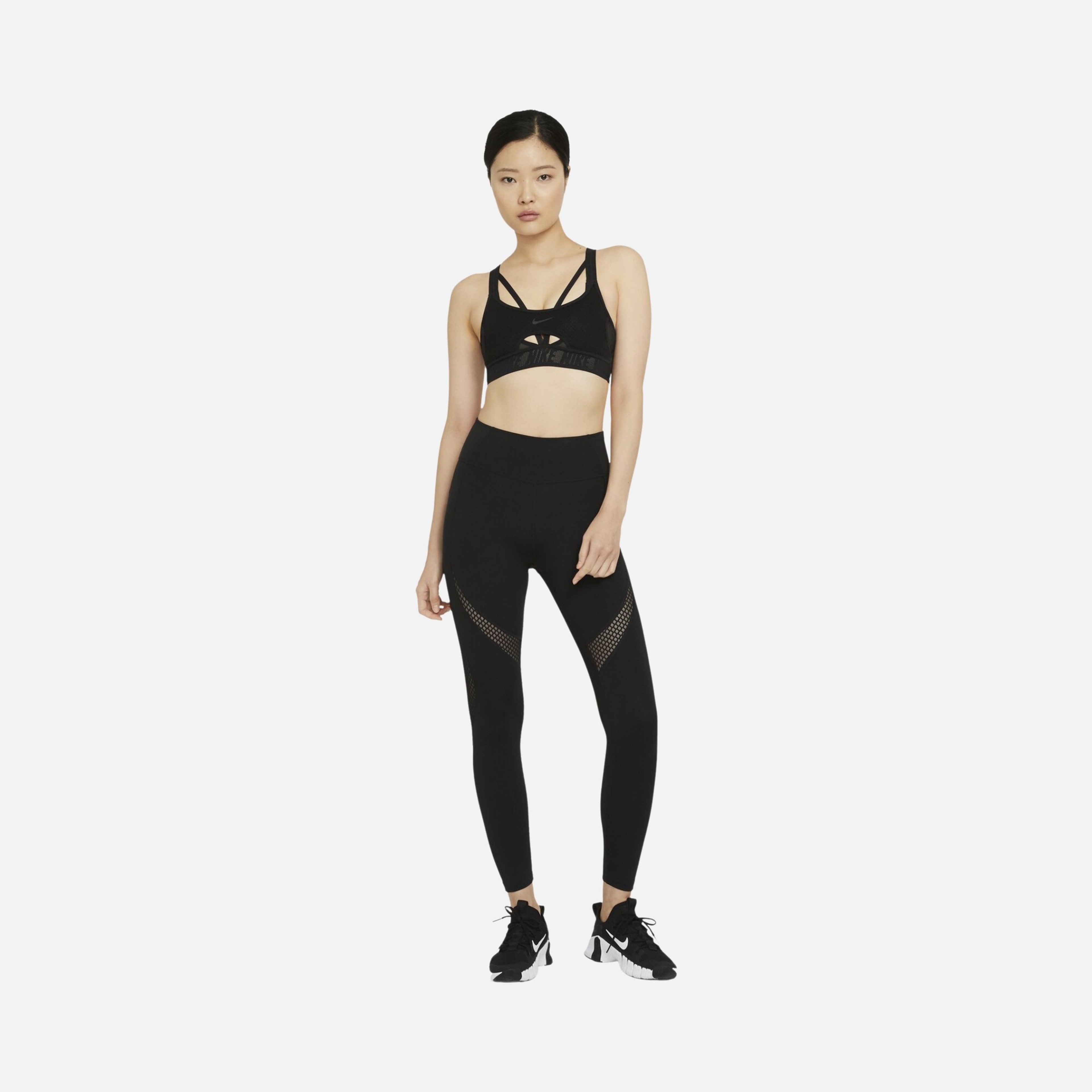 Nike Indy UltraBreathe Light-Support Sports Kadın Bra