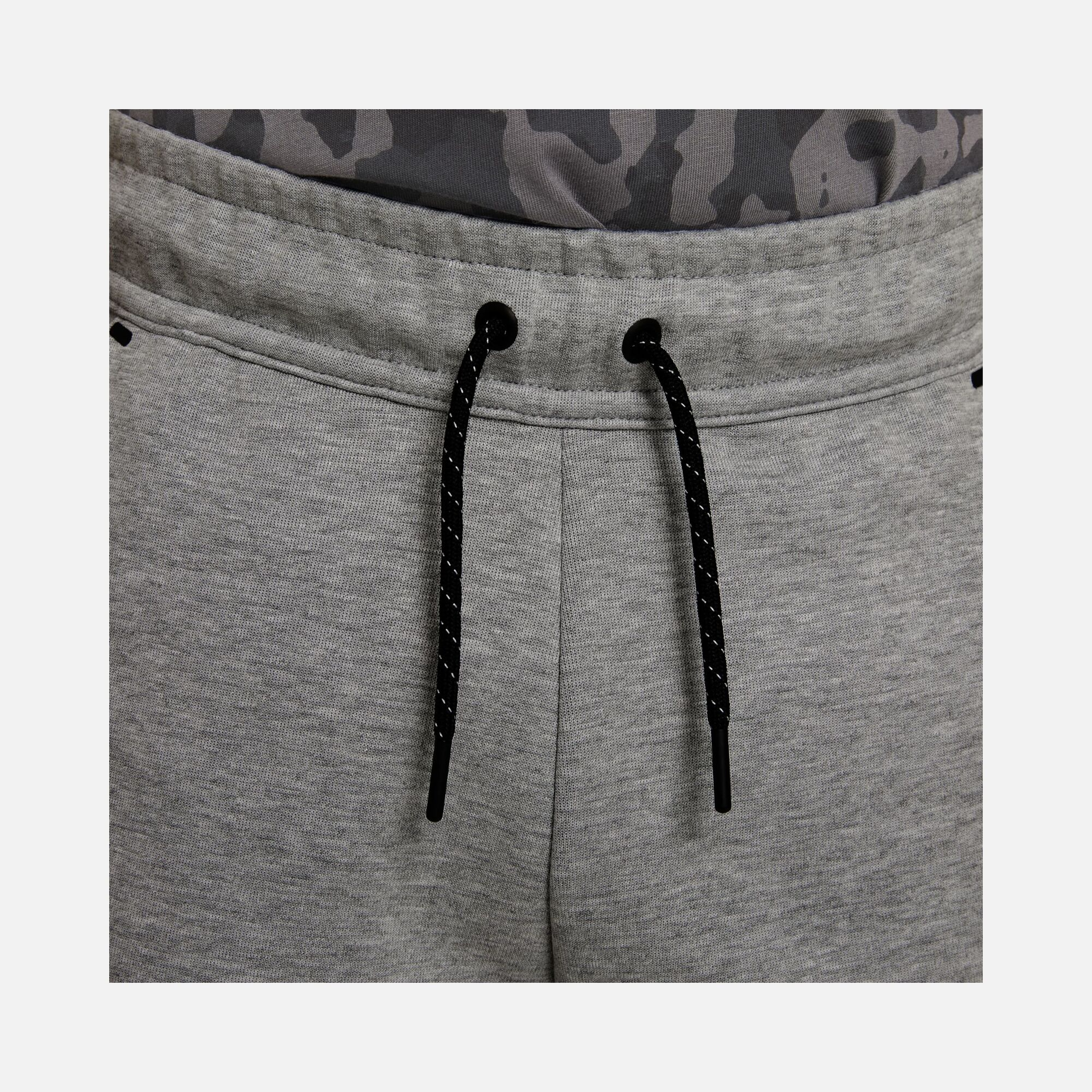 Nike Sportswear Tech Fleece (Boys') Çocuk Şort