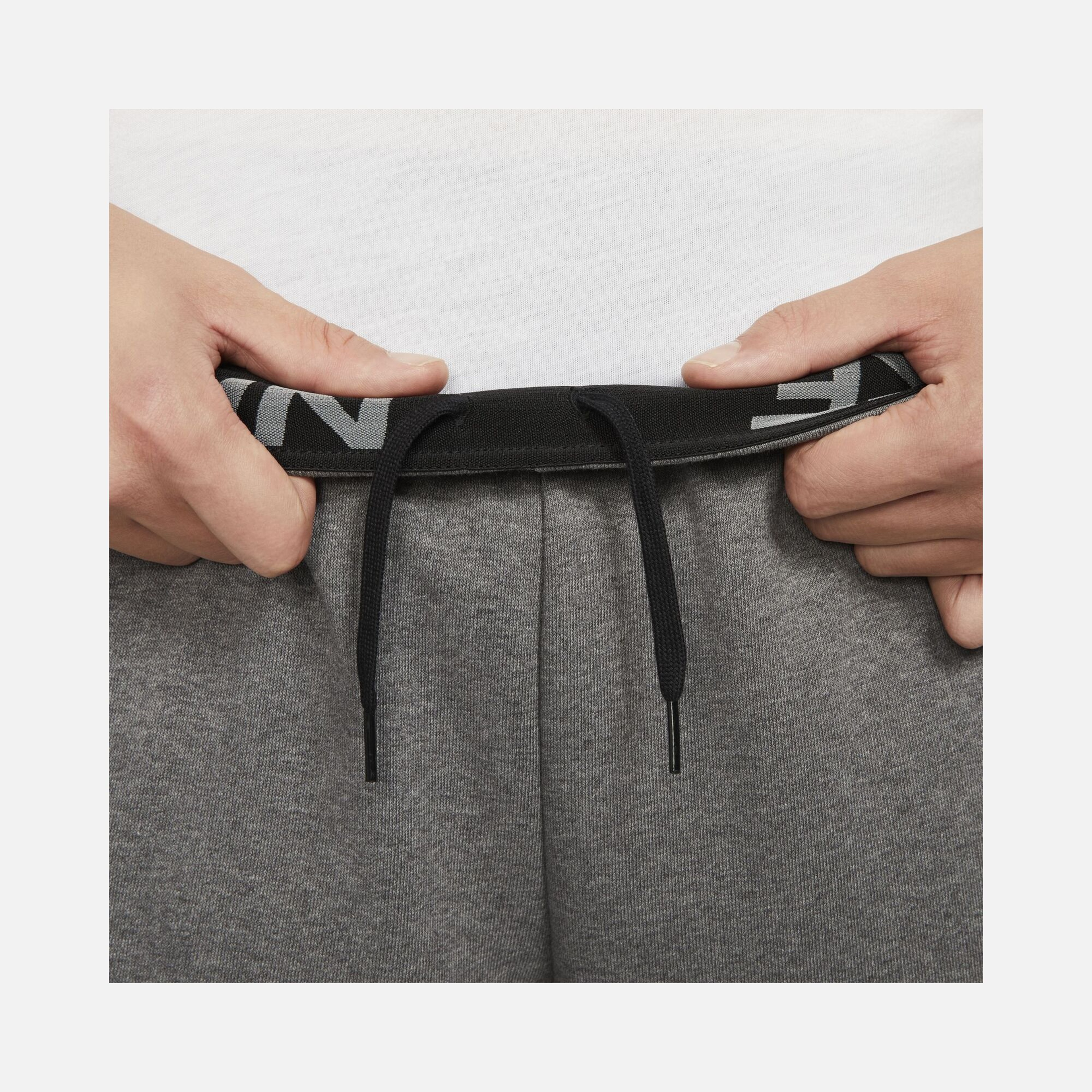 Nike Dri-Fit Tapered Training Erkek Eşofman Altı