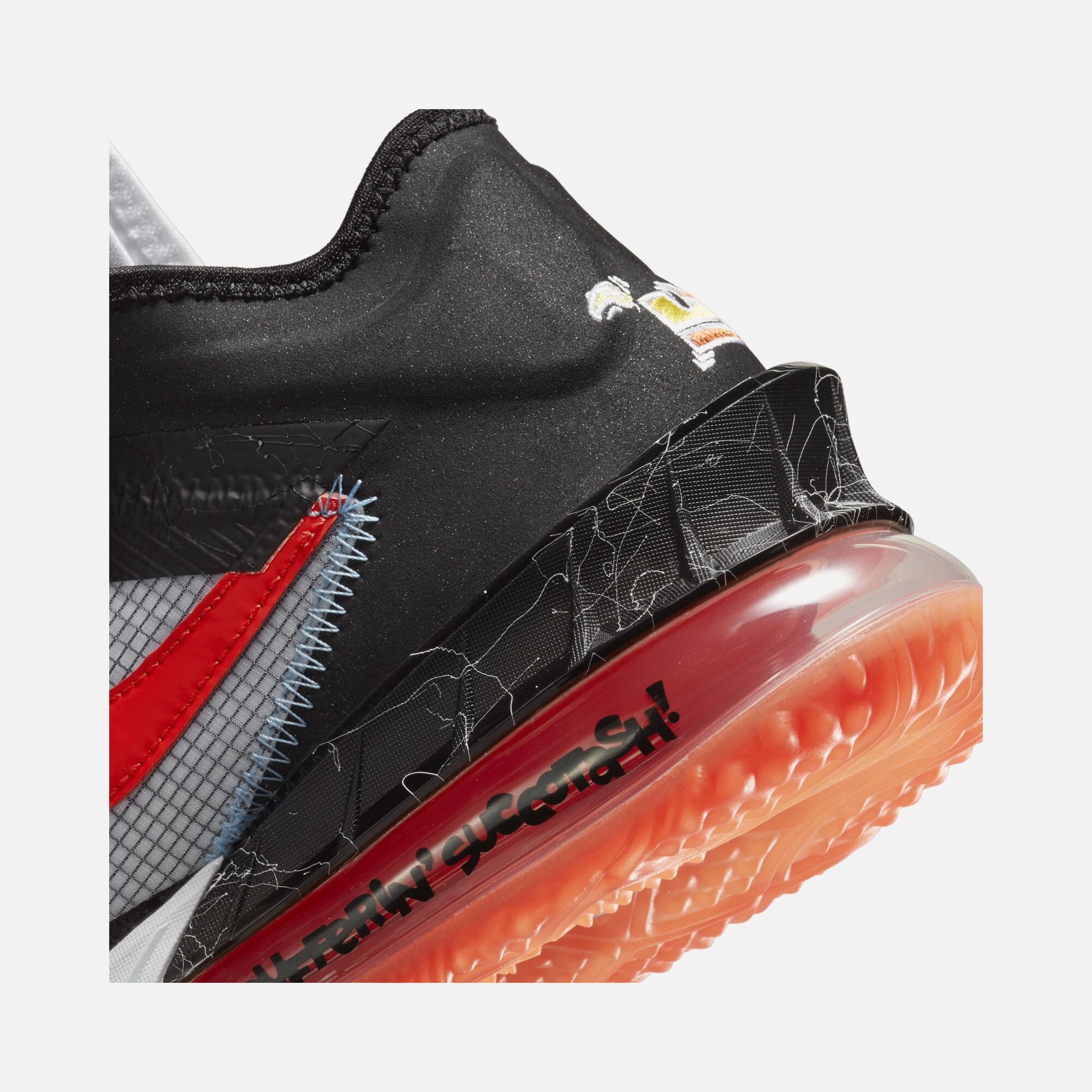 Nike LeBron James XVIII Low Erkek Basketbol Ayakkabısı