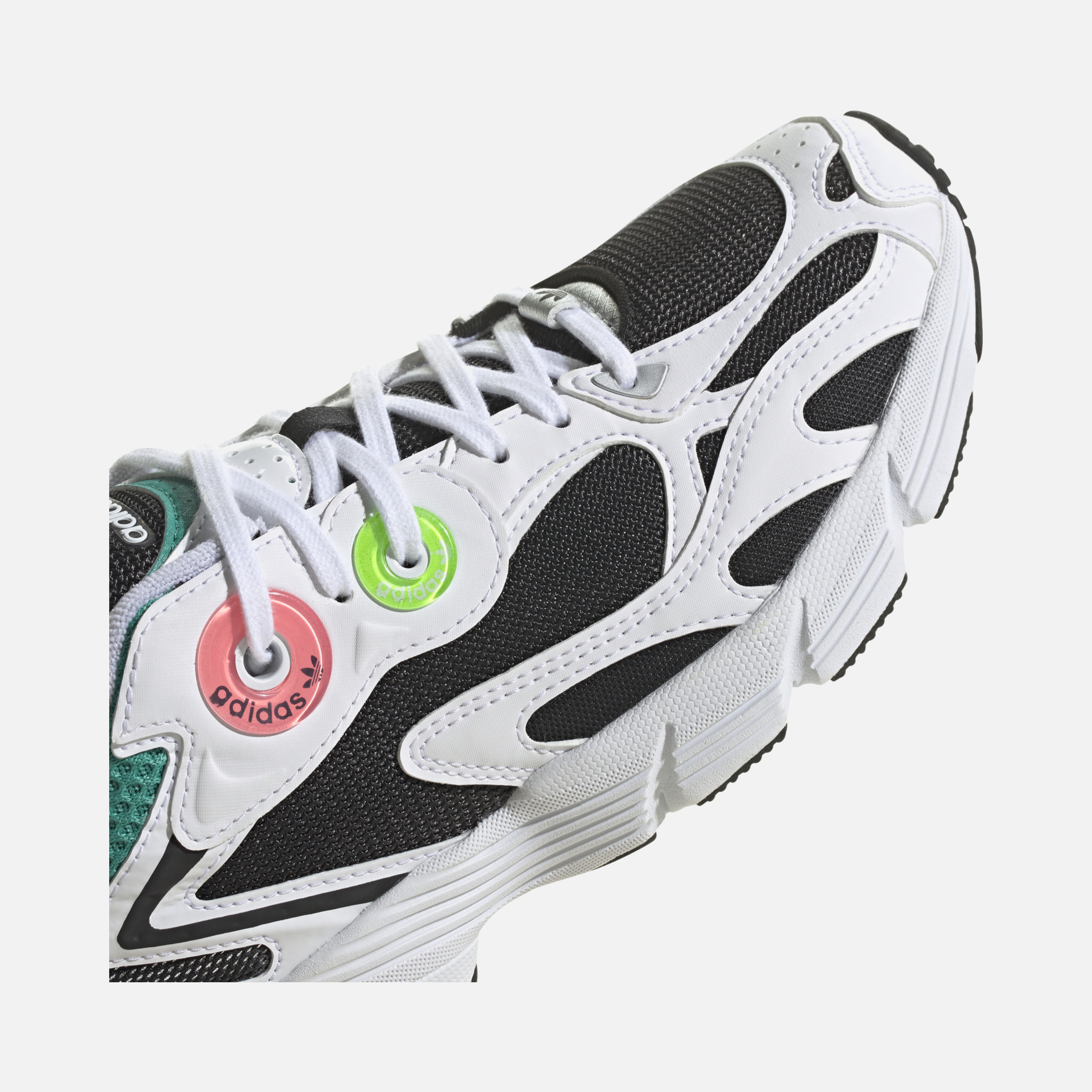 adidas Astir Kadın Spor Ayakkabı