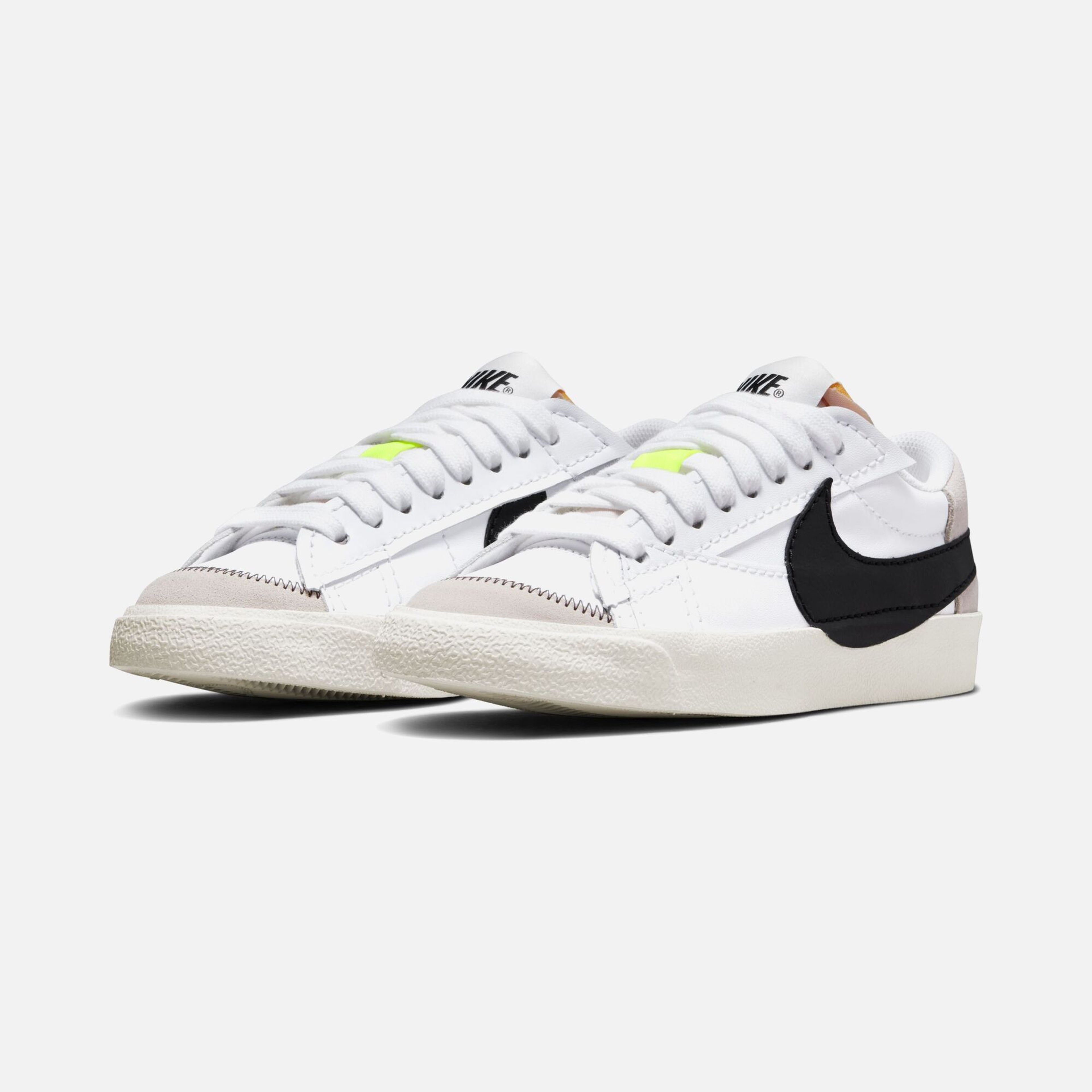 Nike Blazer Low '77 Jumbo Swoosh Kadın Spor Ayakkabı