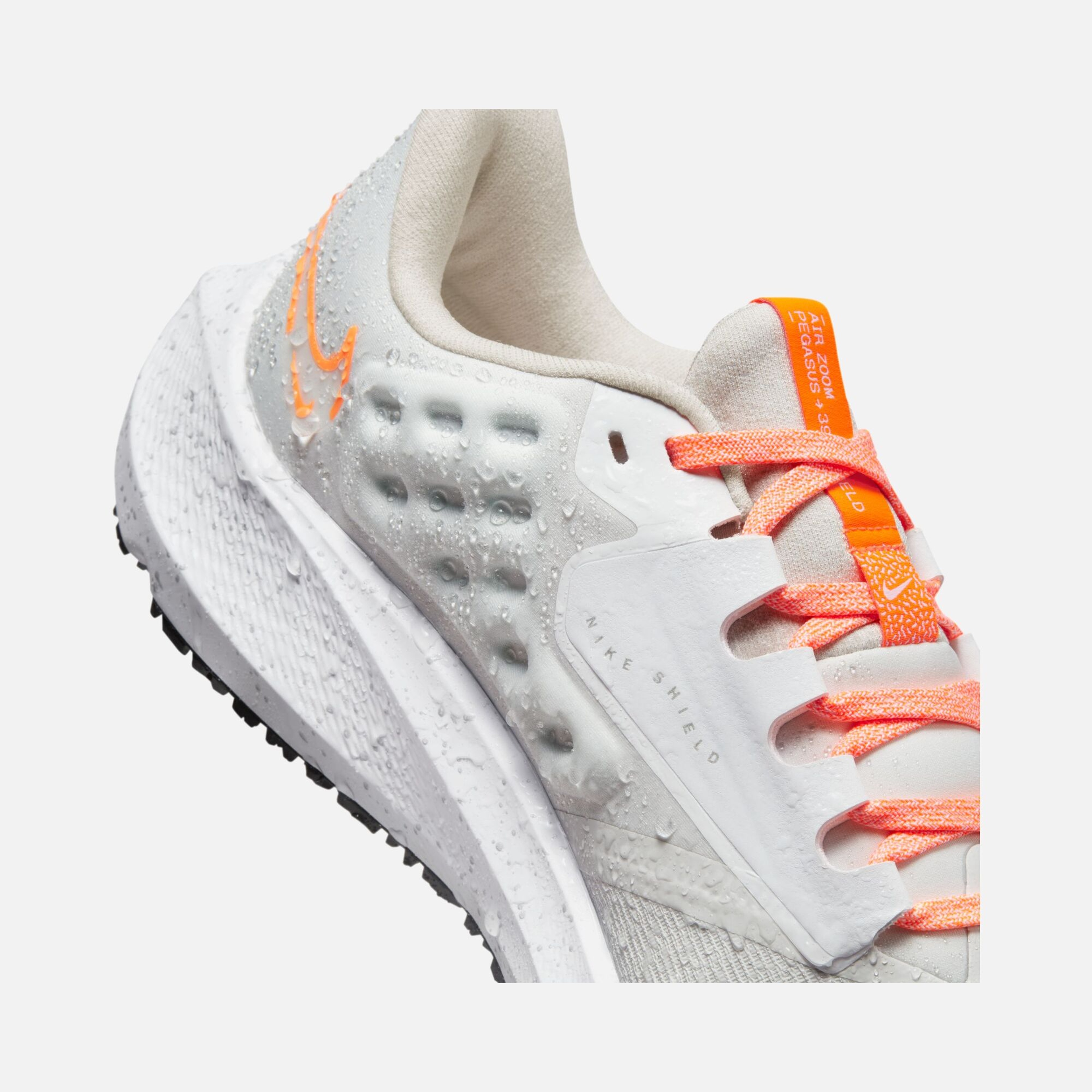 Nike Air Zoom Pegasus 39 Shield Weatherised Road Running Kadın Spor Ayakkabı