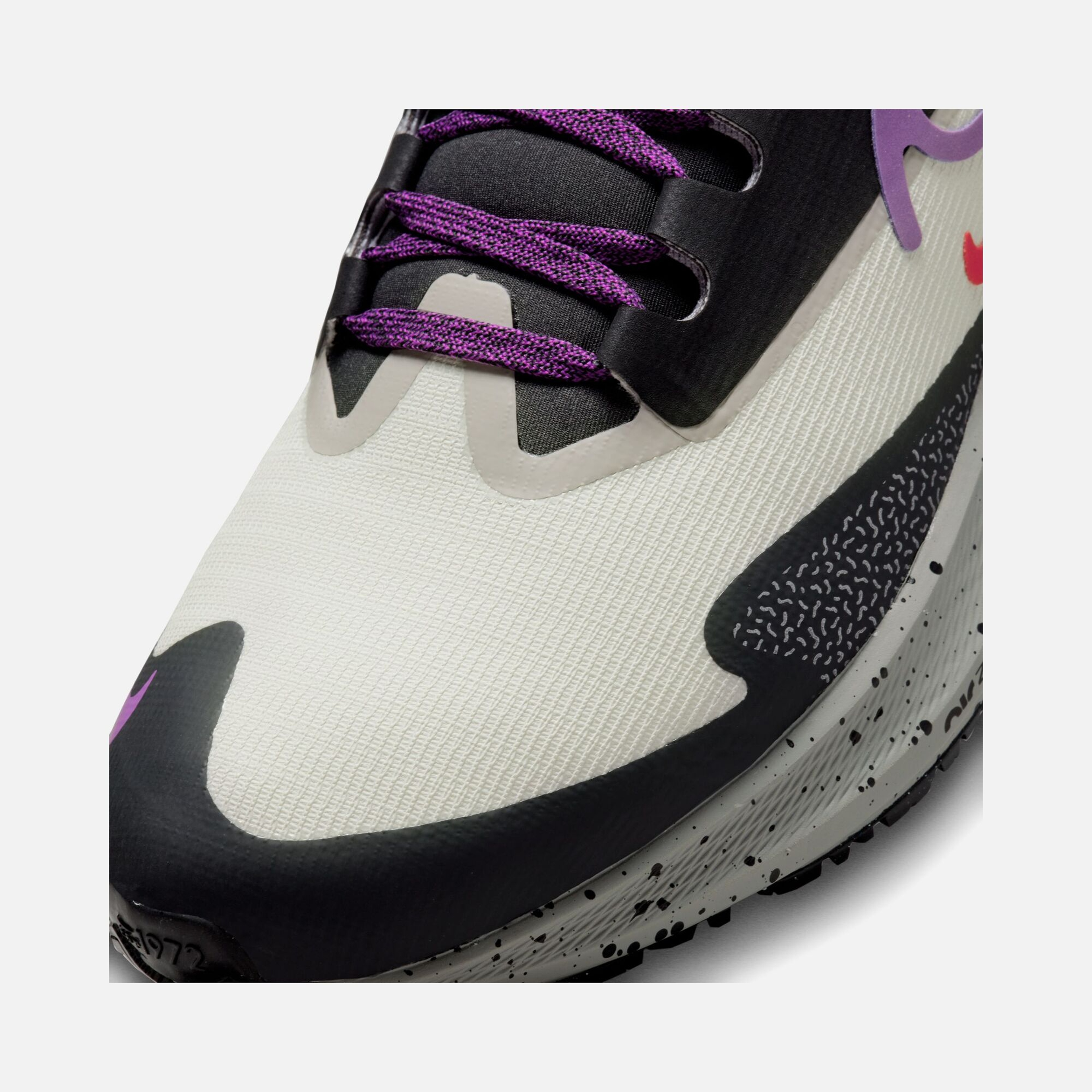 Nike Air Zoom Pegasus 39 Shield Weatherised Road Running Kadın Spor Ayakkabı