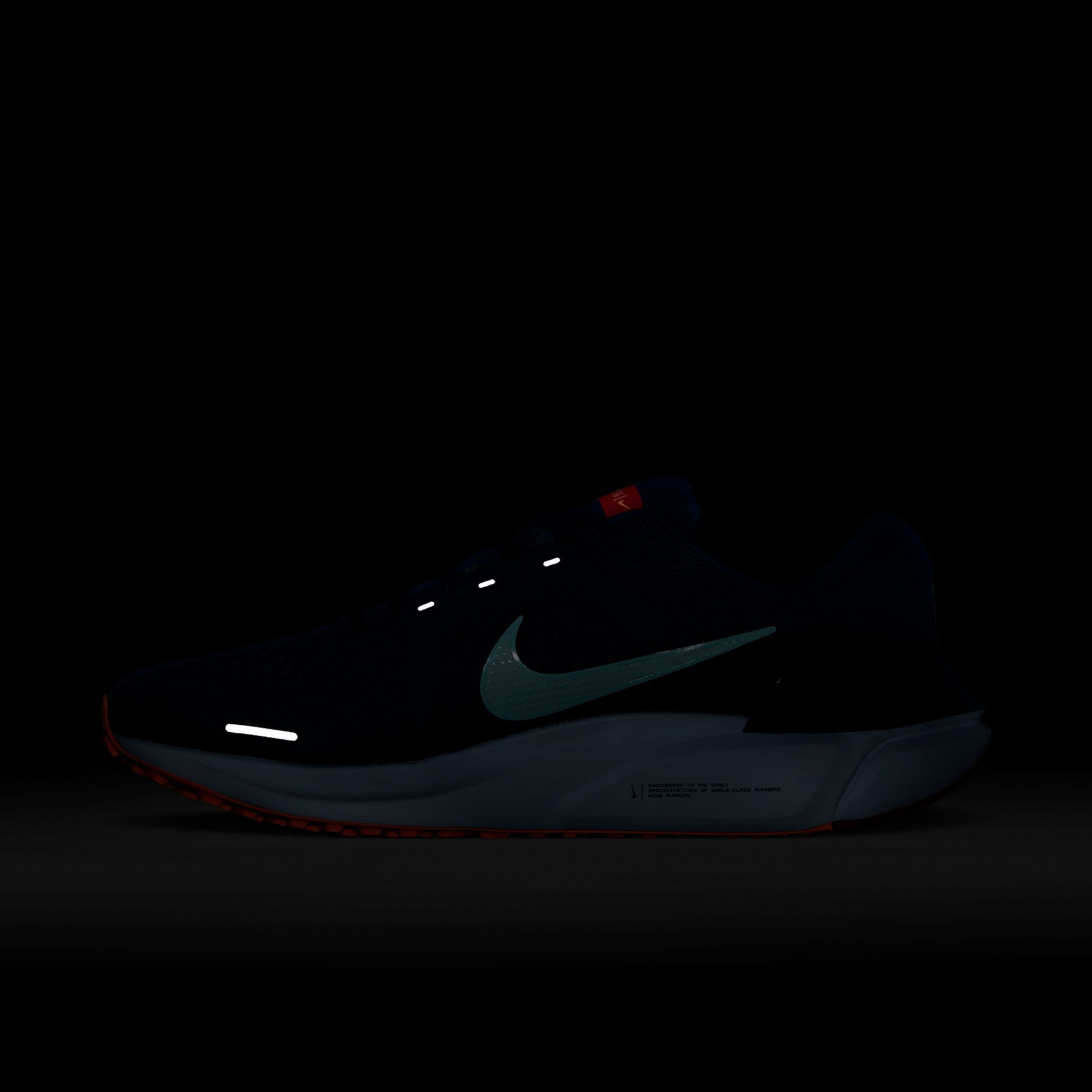 Nike Air Zoom Vomero 16 Road Running Erkek Spor Ayakkabı