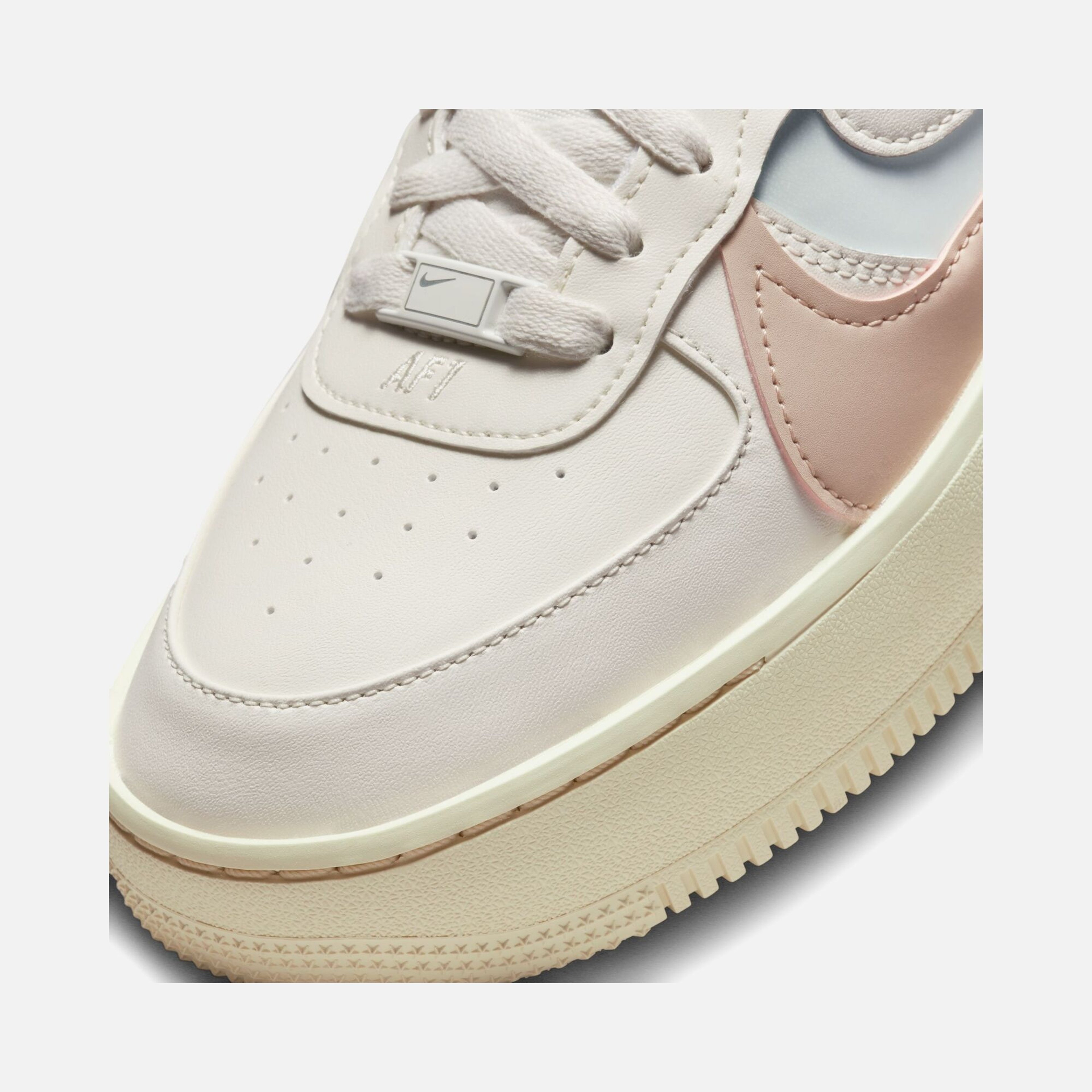 Nike Air Force 1 PLT.AF.ORM Kadın Spor Ayakkabı