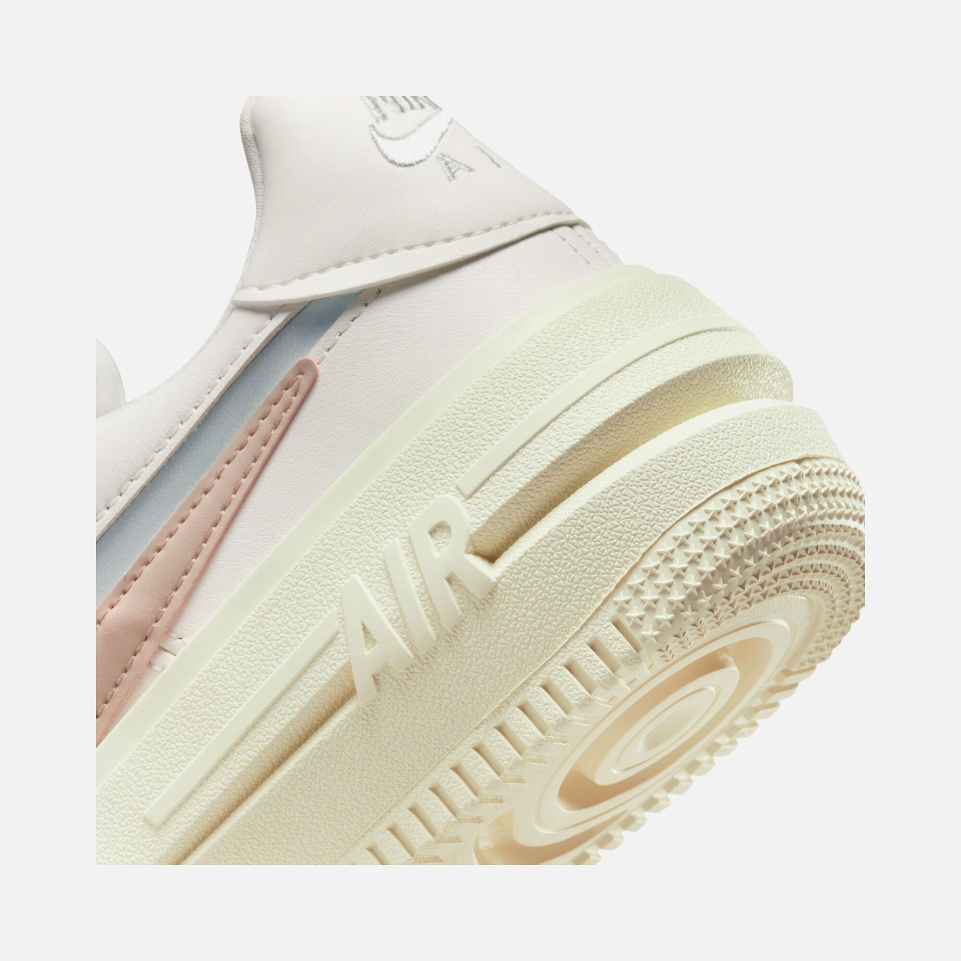 Nike Air Force 1 PLT.AF.ORM Kadın Spor Ayakkabı