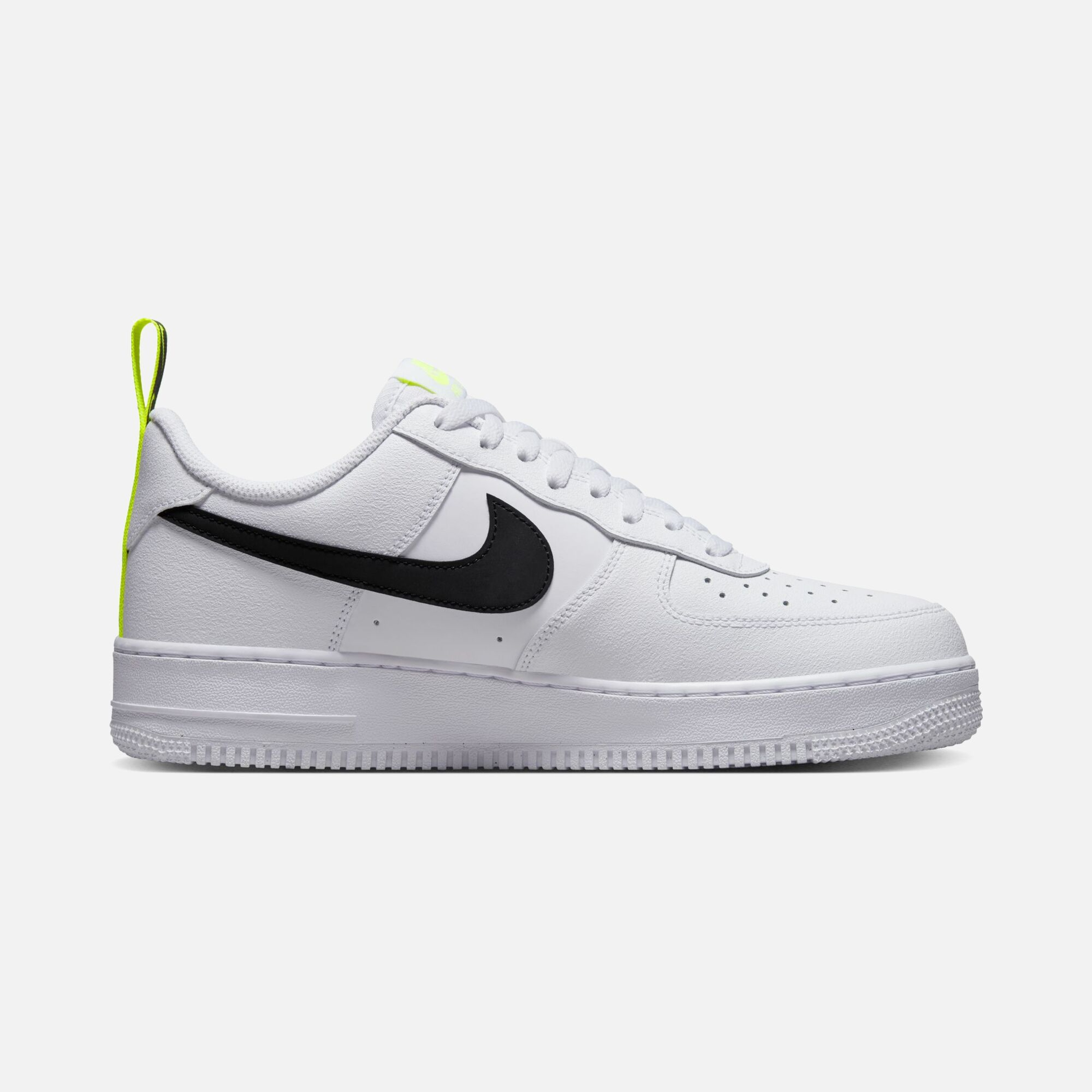 Nike Air Force 1 '07 Erkek Spor Ayakkabı