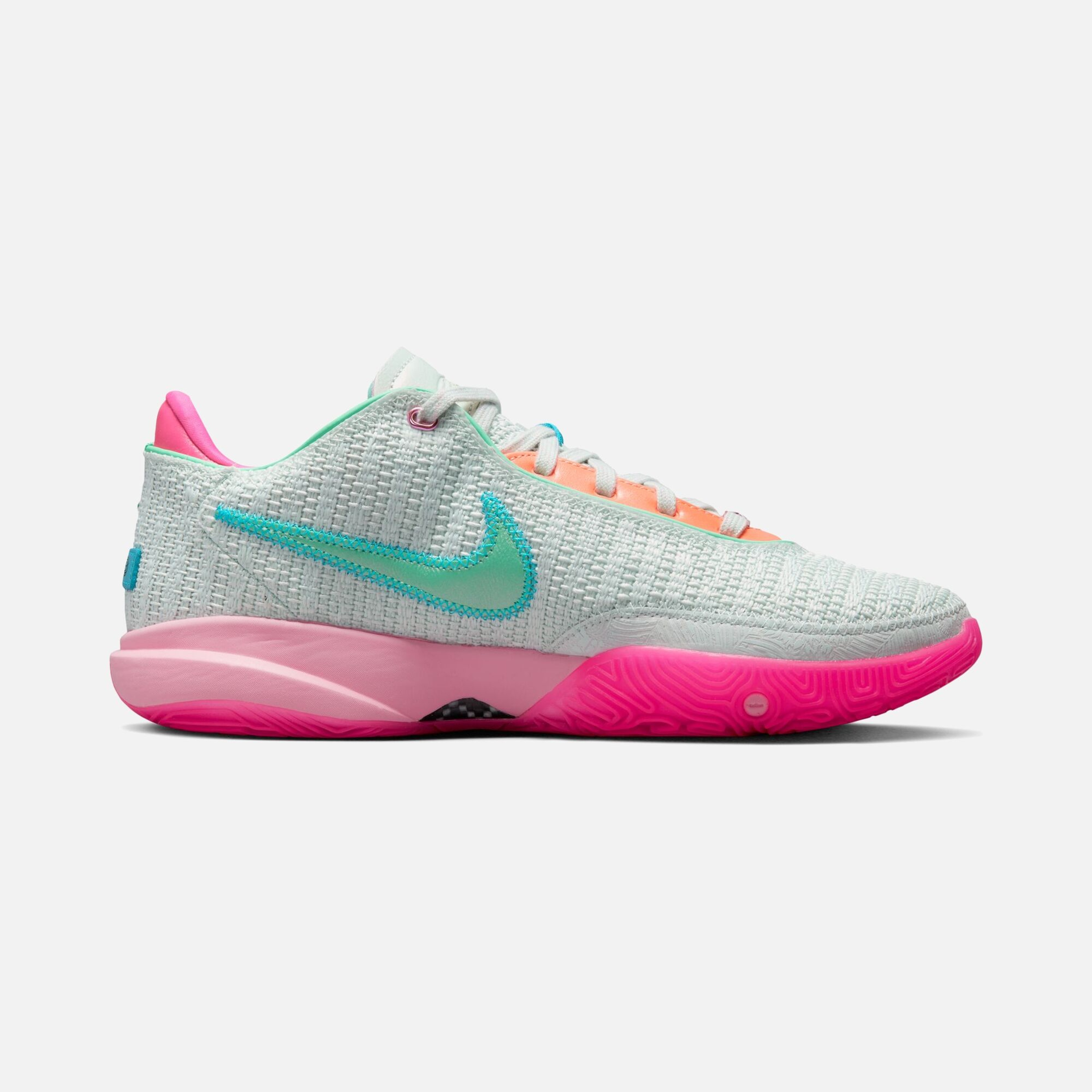 Nike LeBron XX Erkek Basketbol Ayakkabısı