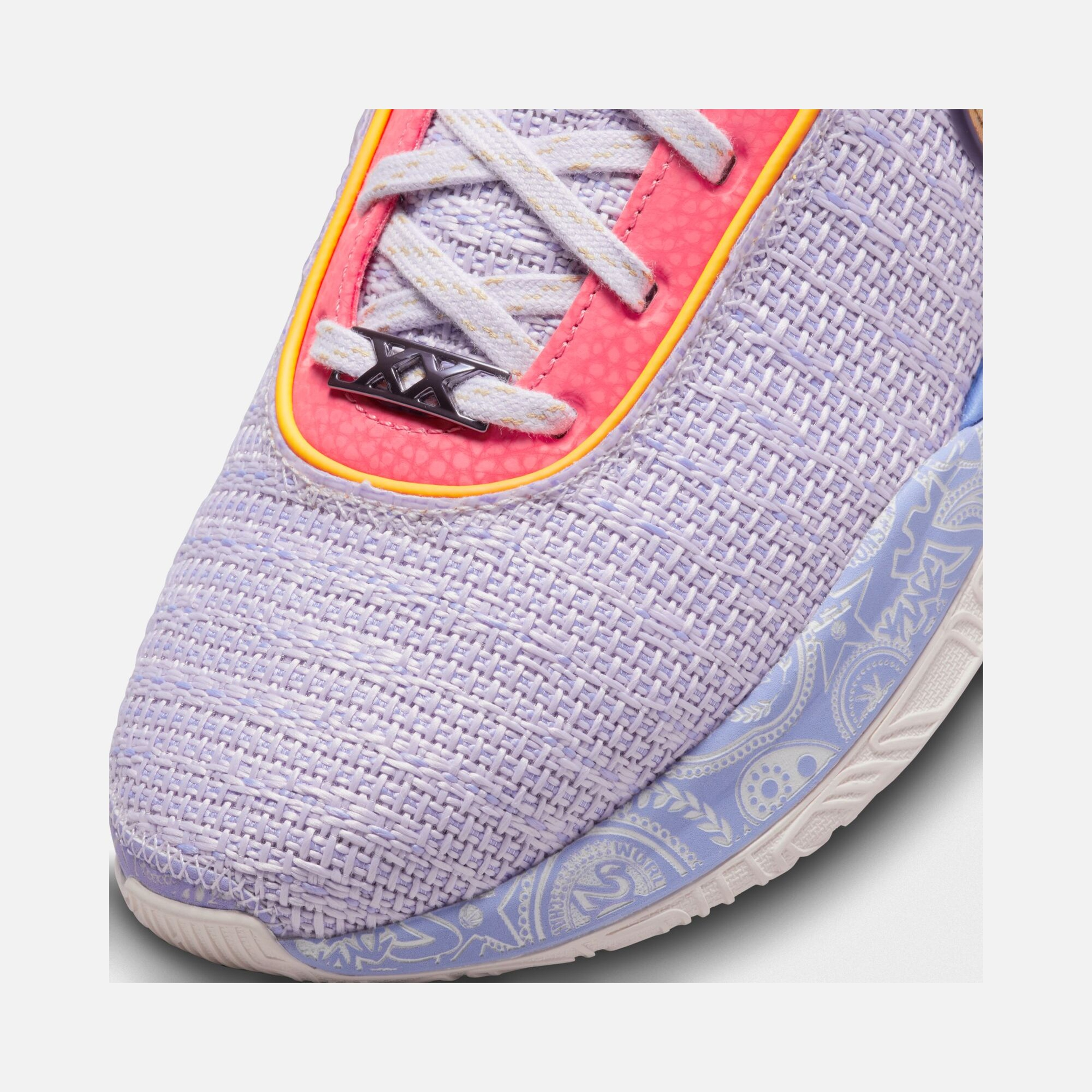 Nike LeBron James XX Erkek Basketbol Ayakkabısı