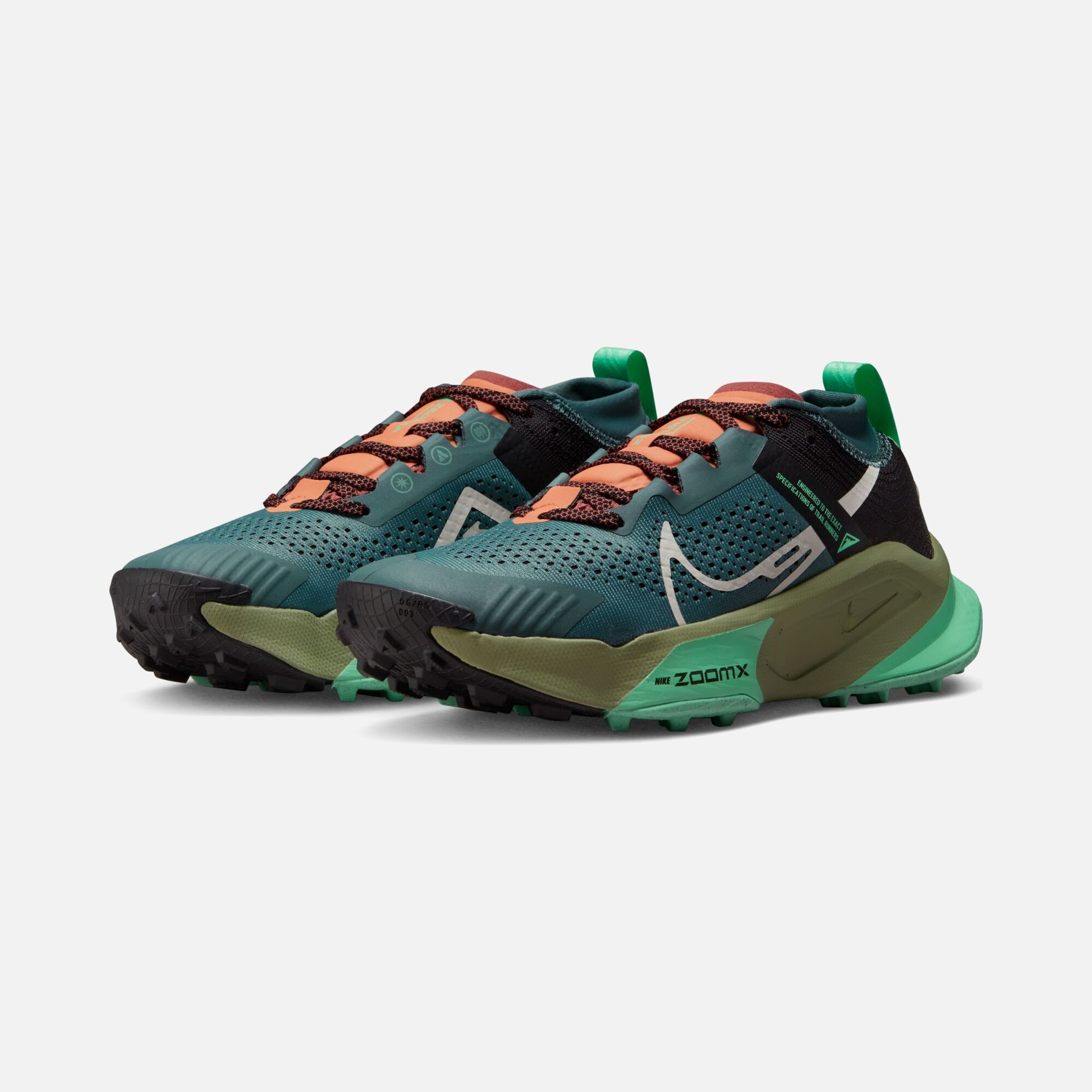 Nike ZoomX Zegama Trail-Running Kadın Spor Ayakkabı