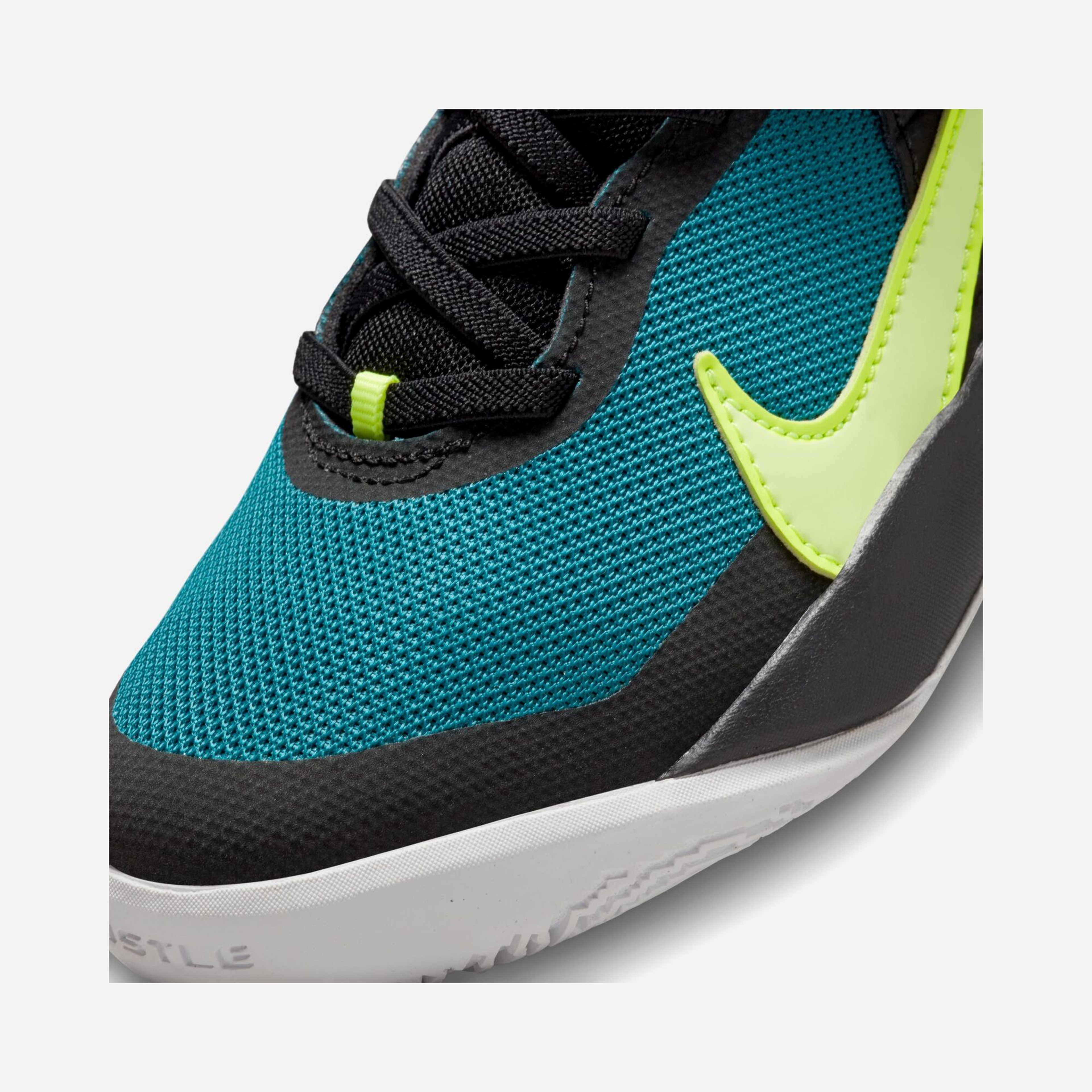 Nike Team Hustle D 10 FlyEase (PS) Çocuk Basketbol Ayakkabısı