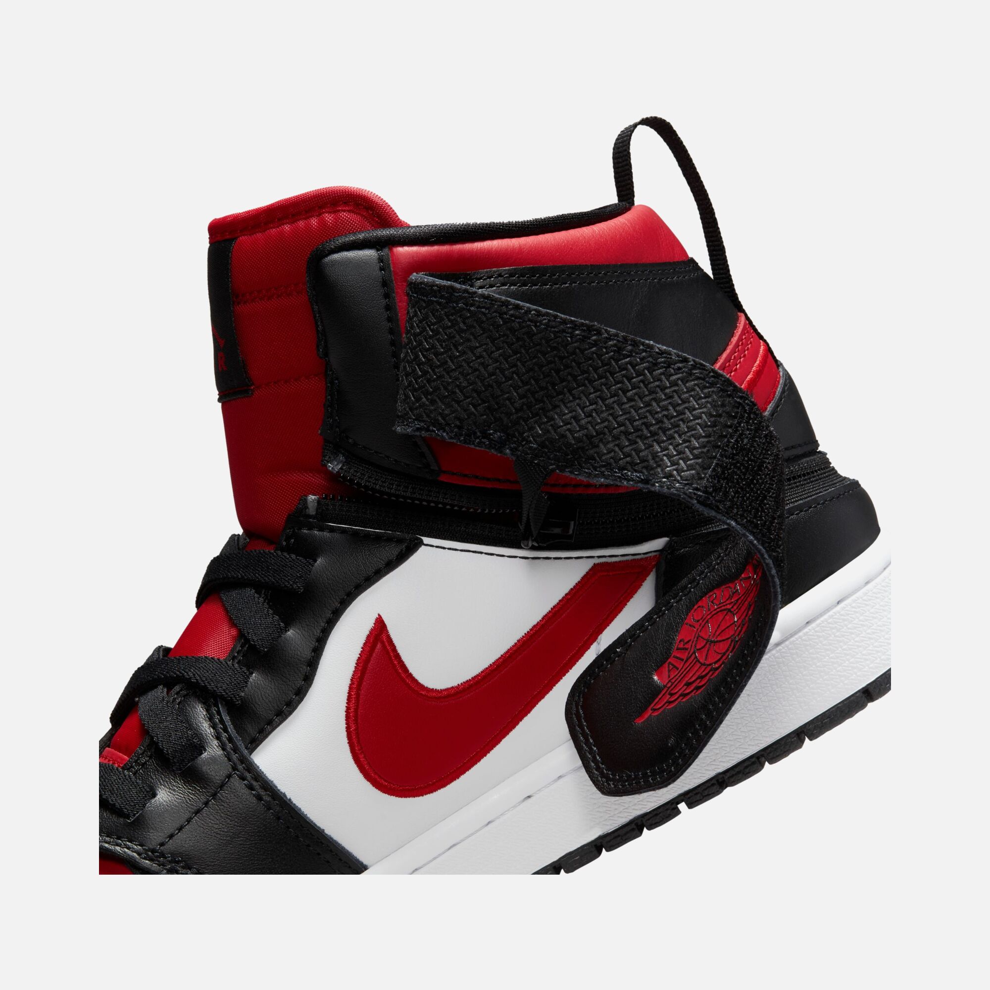 Nike Air Jordan 1 High FlyEase Erkek Spor Ayakkabı | Barçın