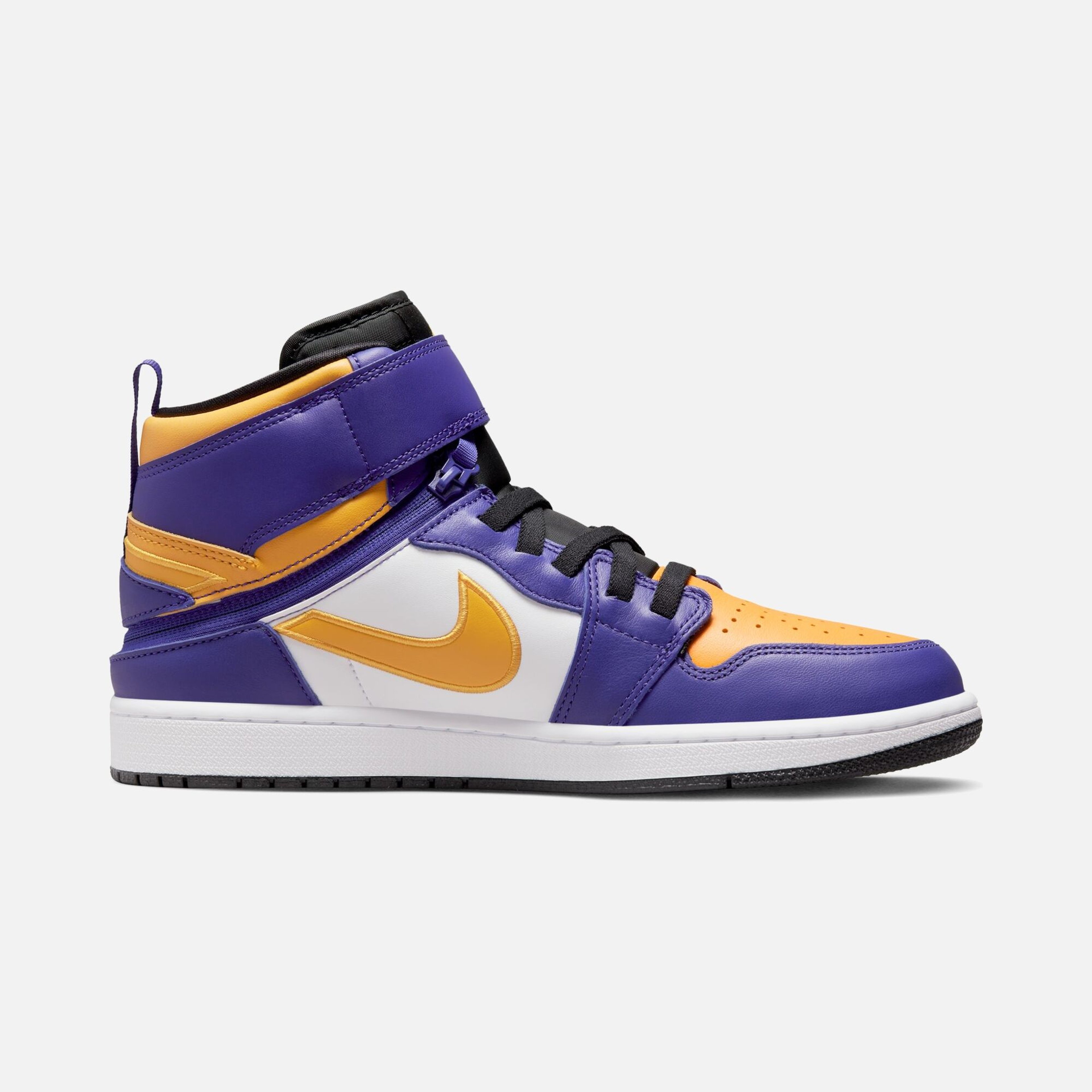 Nike Air Jordan 1 High FlyEase Erkek Spor Ayakkabı