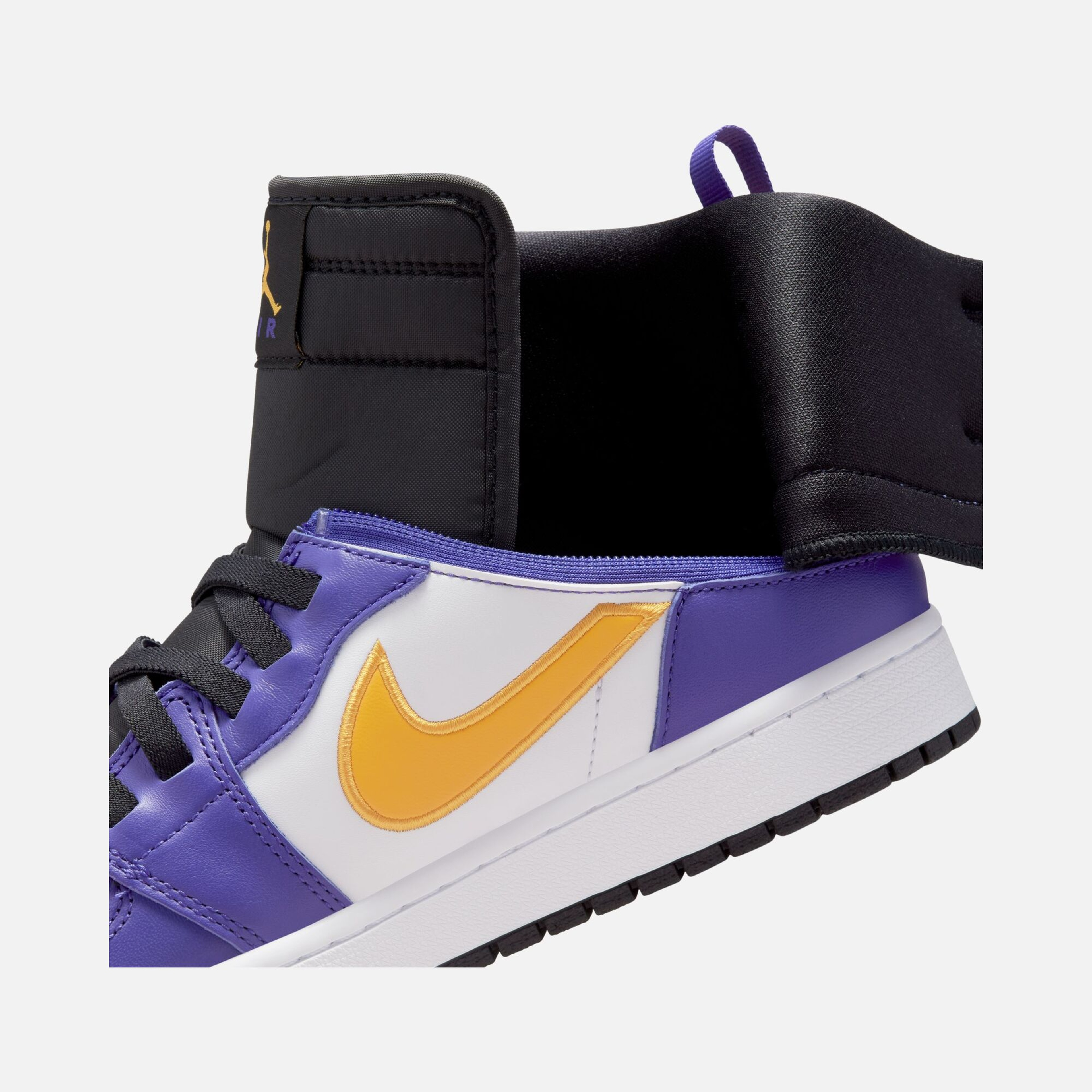 Nike Air Jordan 1 High FlyEase Erkek Spor Ayakkabı | Barçın
