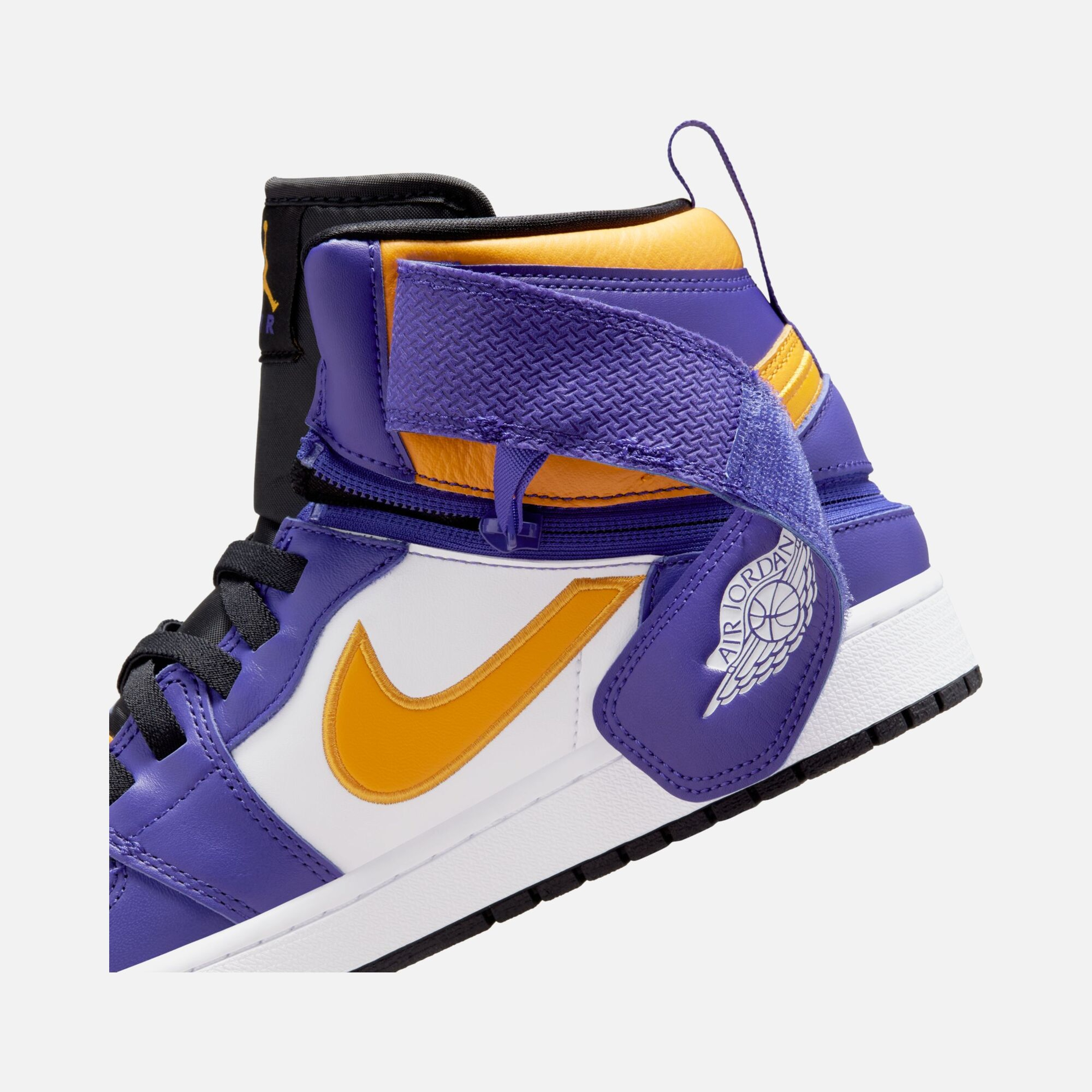 Nike Air Jordan 1 High FlyEase Erkek Spor Ayakkabı