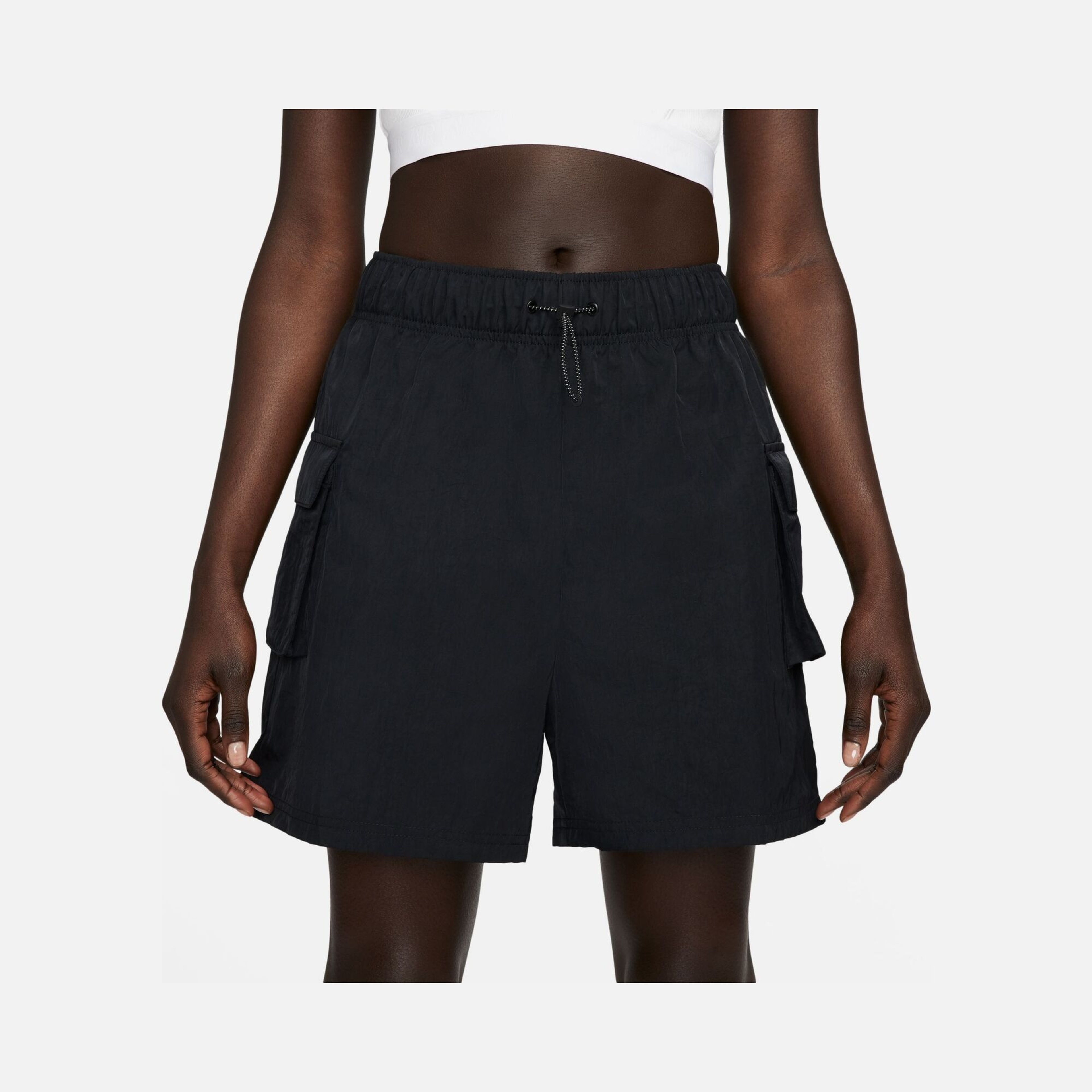 Nike Sportswear Essential Woven High-Rise Kadın Şort