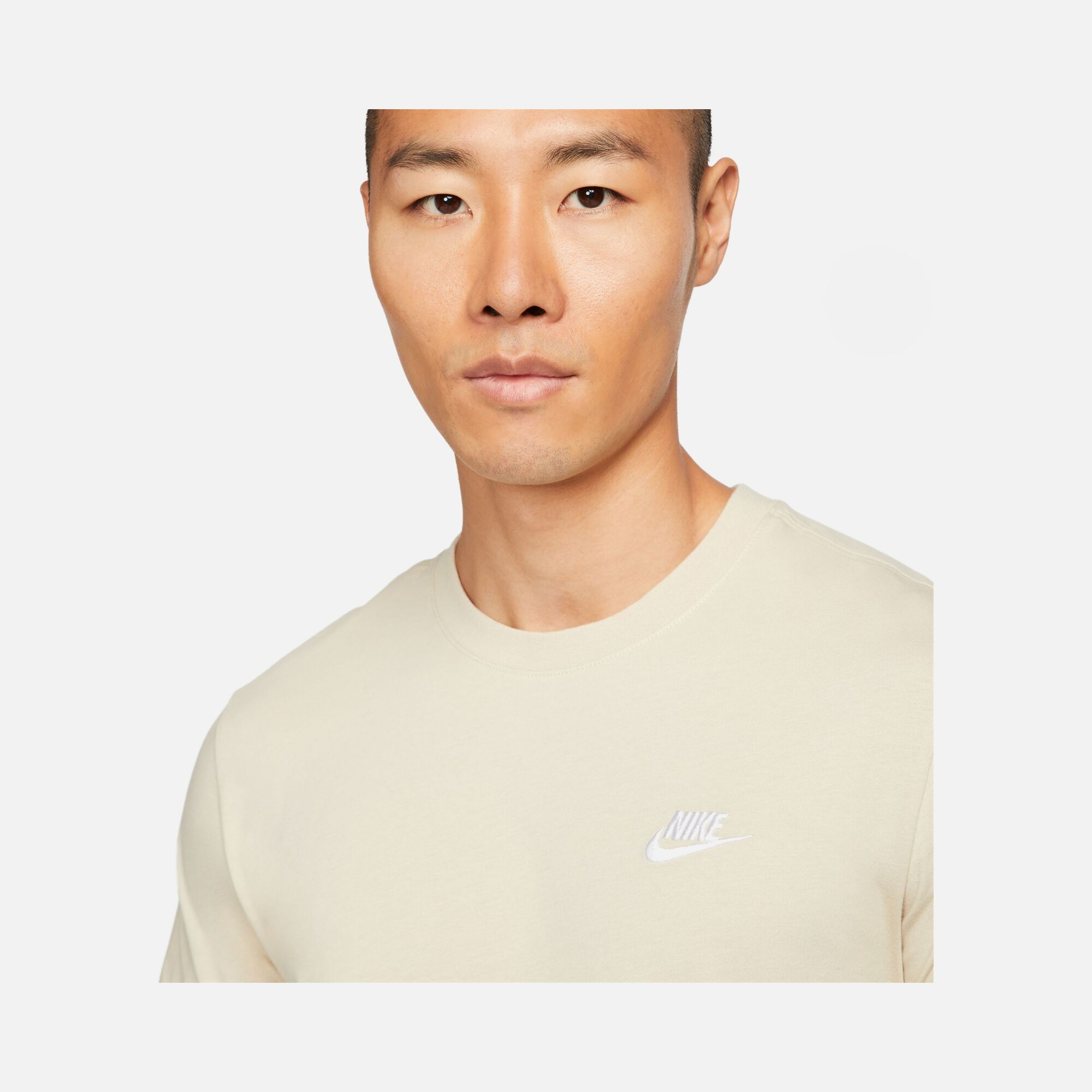 Nike Sportswear Club Short-Sleeve Erkek Tişört