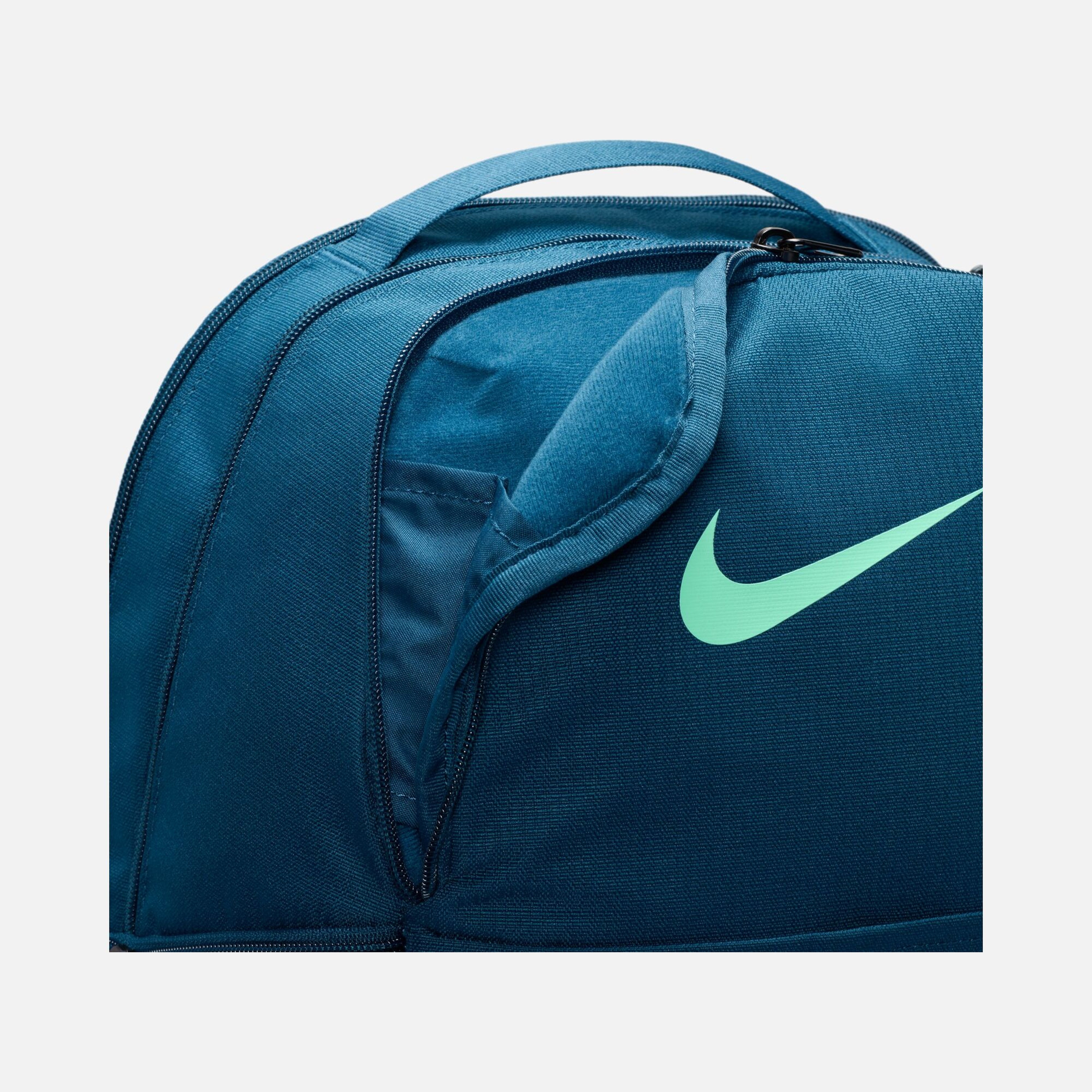 Nike Brasilia 9.5 Training (Medium 24 L) Erkek Sırt Çantası