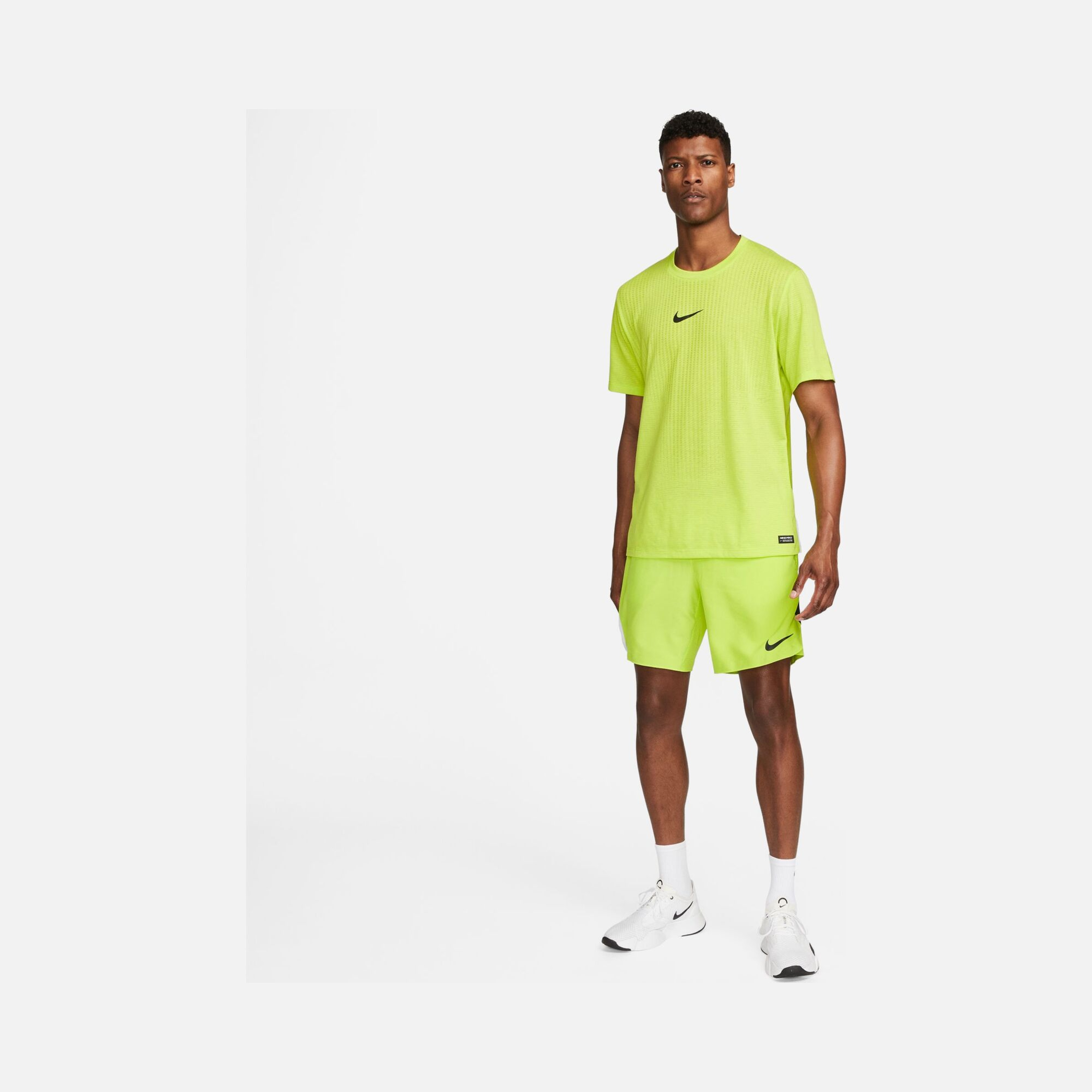 Nike Pro Dri-Fit ADV Training Short-Sleeve Erkek Tişört