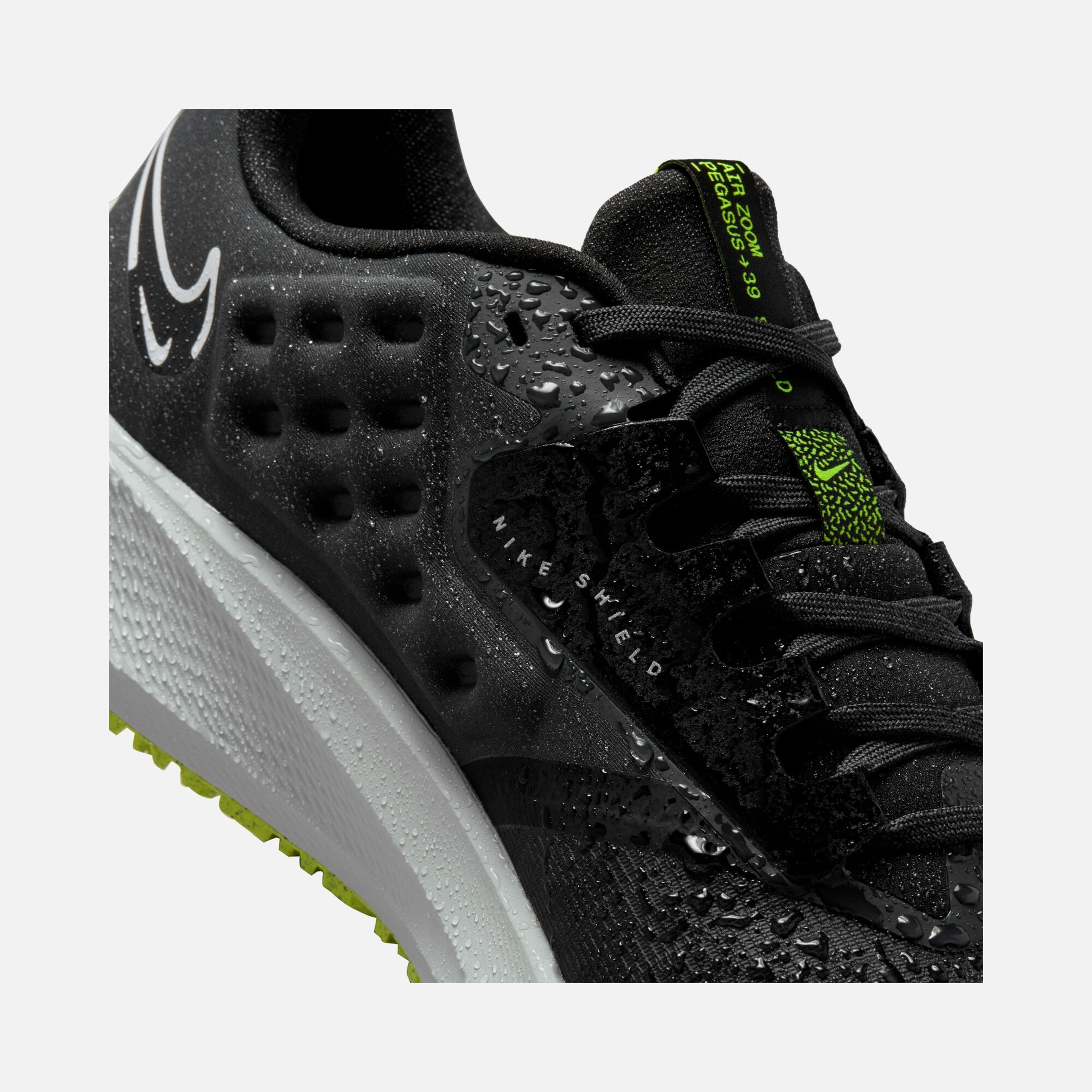 Nike Air Zoom Pegasus 39 Shield Weatherised Road Running Erkek Spor Ayakkabı