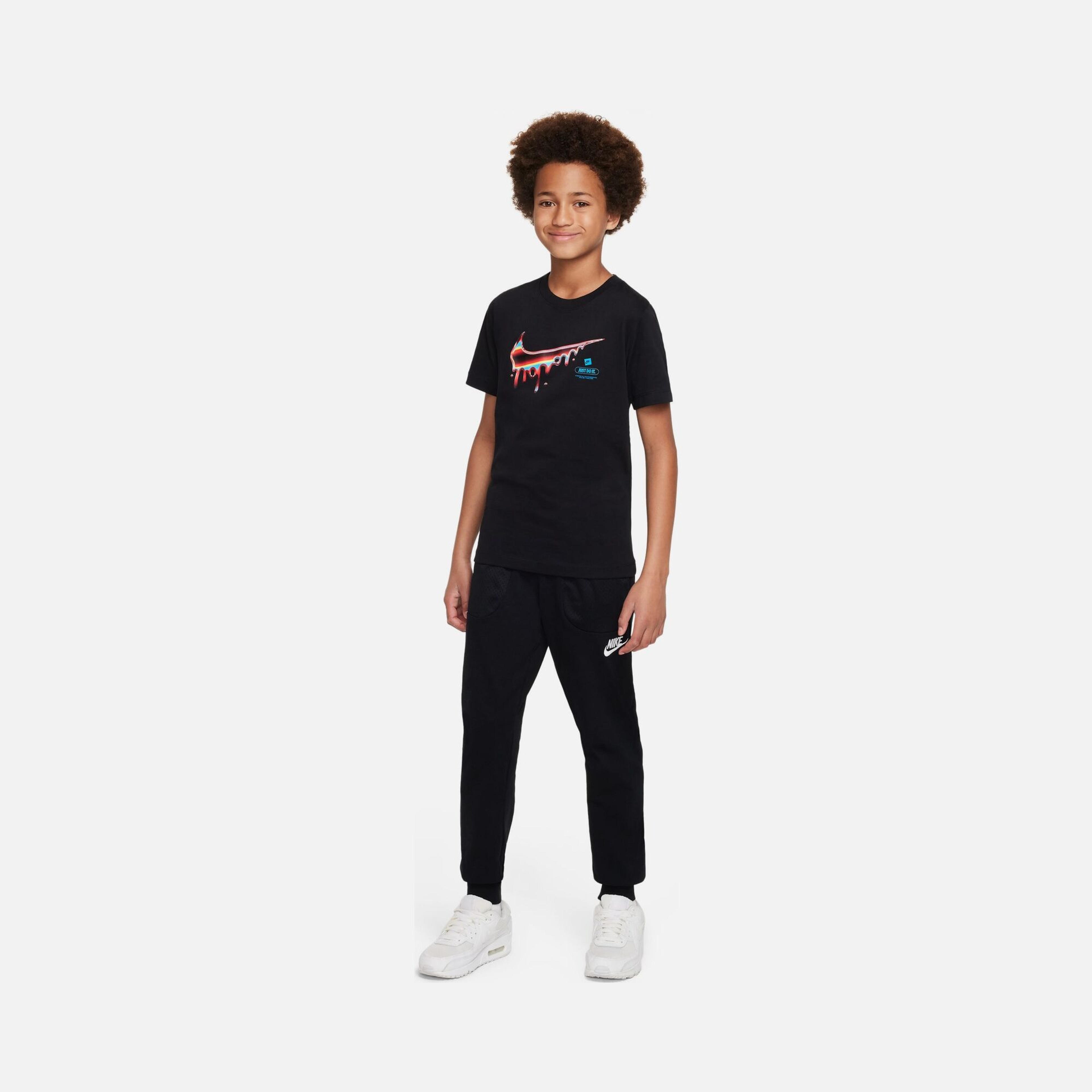 Nike Sportswear Worldwide Heatwave Graphic Short-Sleeve (Boys') Çocuk Tişört