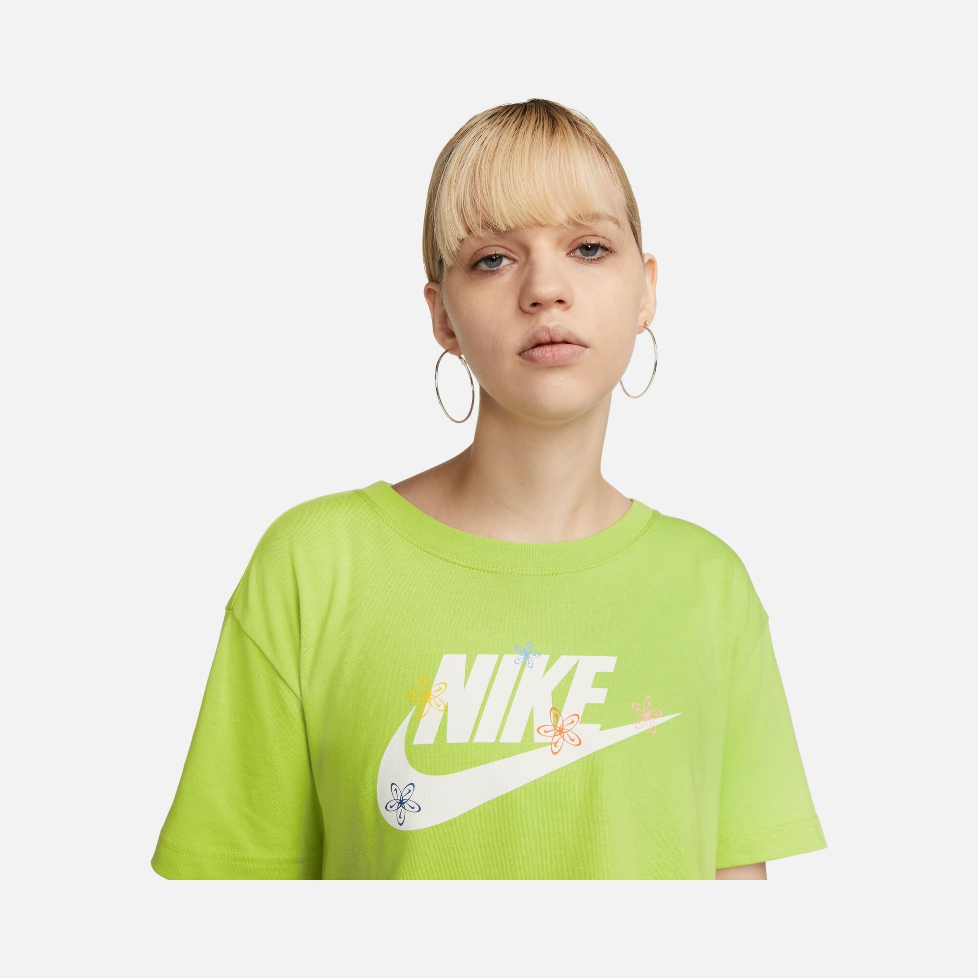 Nike Sportswear Futura Flover Graphic Crop Short-Sleeve Kadın Tişört